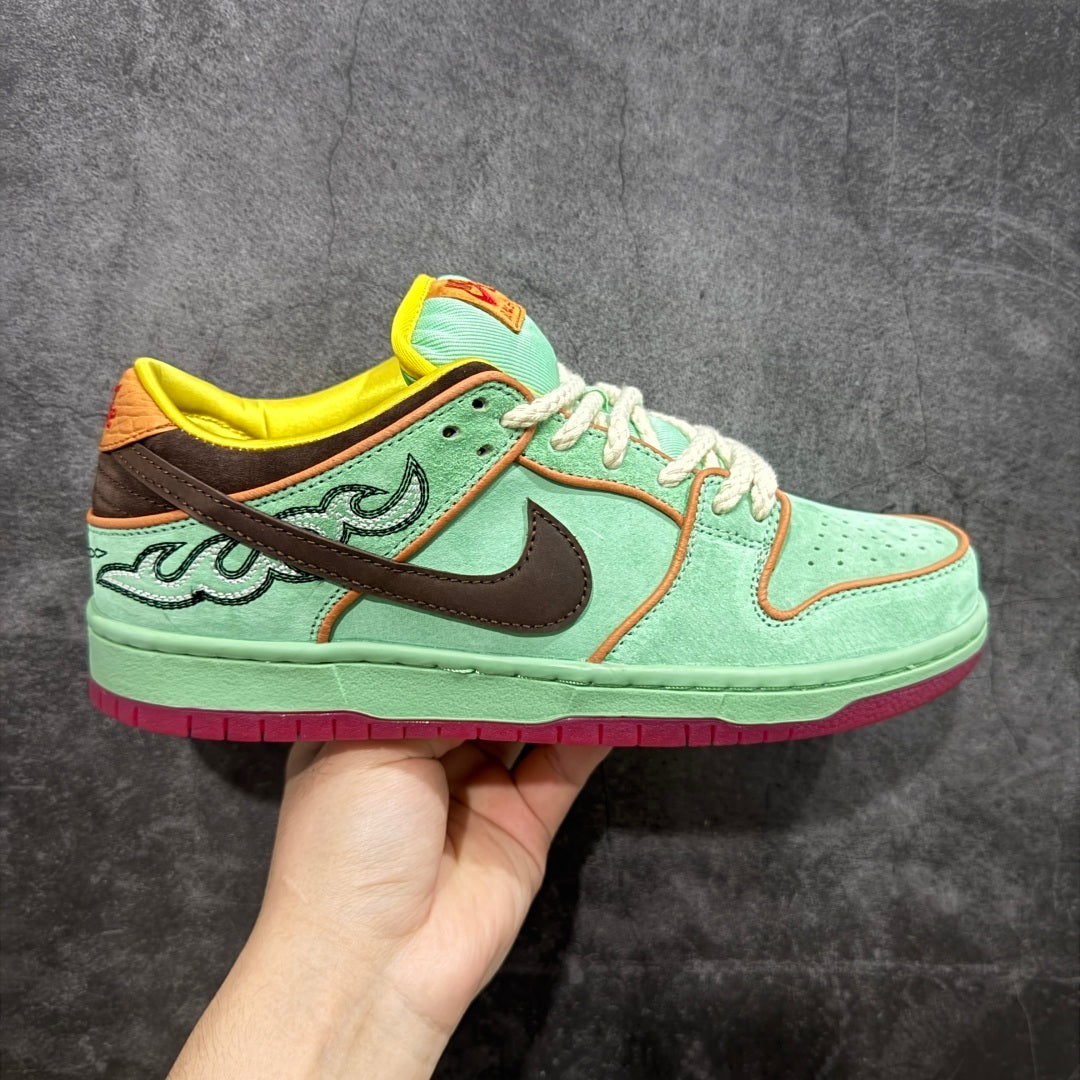 NIKE DUNK LOW SB 'BHM RODEO'