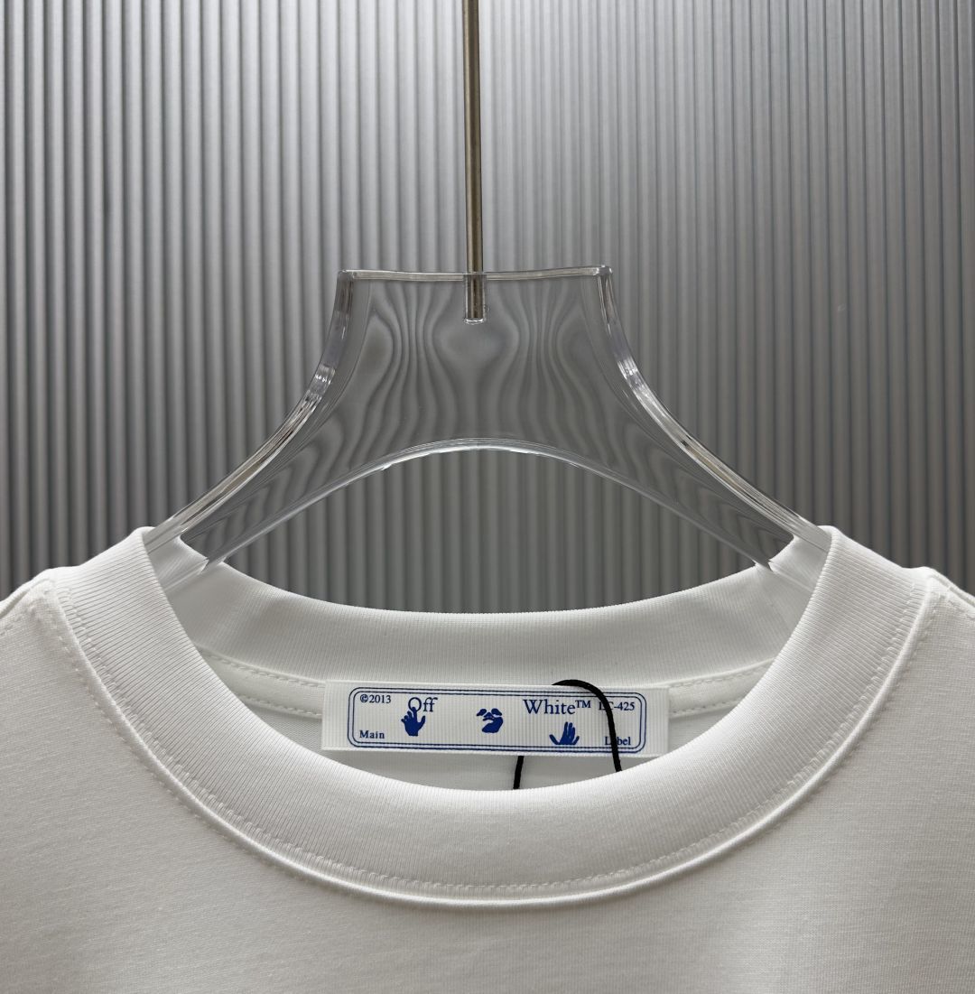 Camiseta OFF-WHITE (Oversized)
