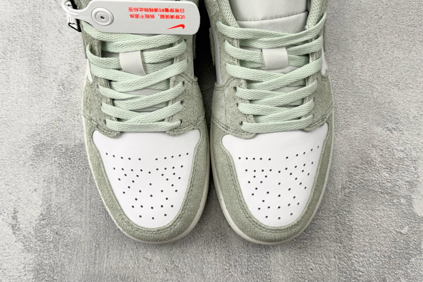 NIKE AIR JORDAN 1 LOW 'SEAFOAM'