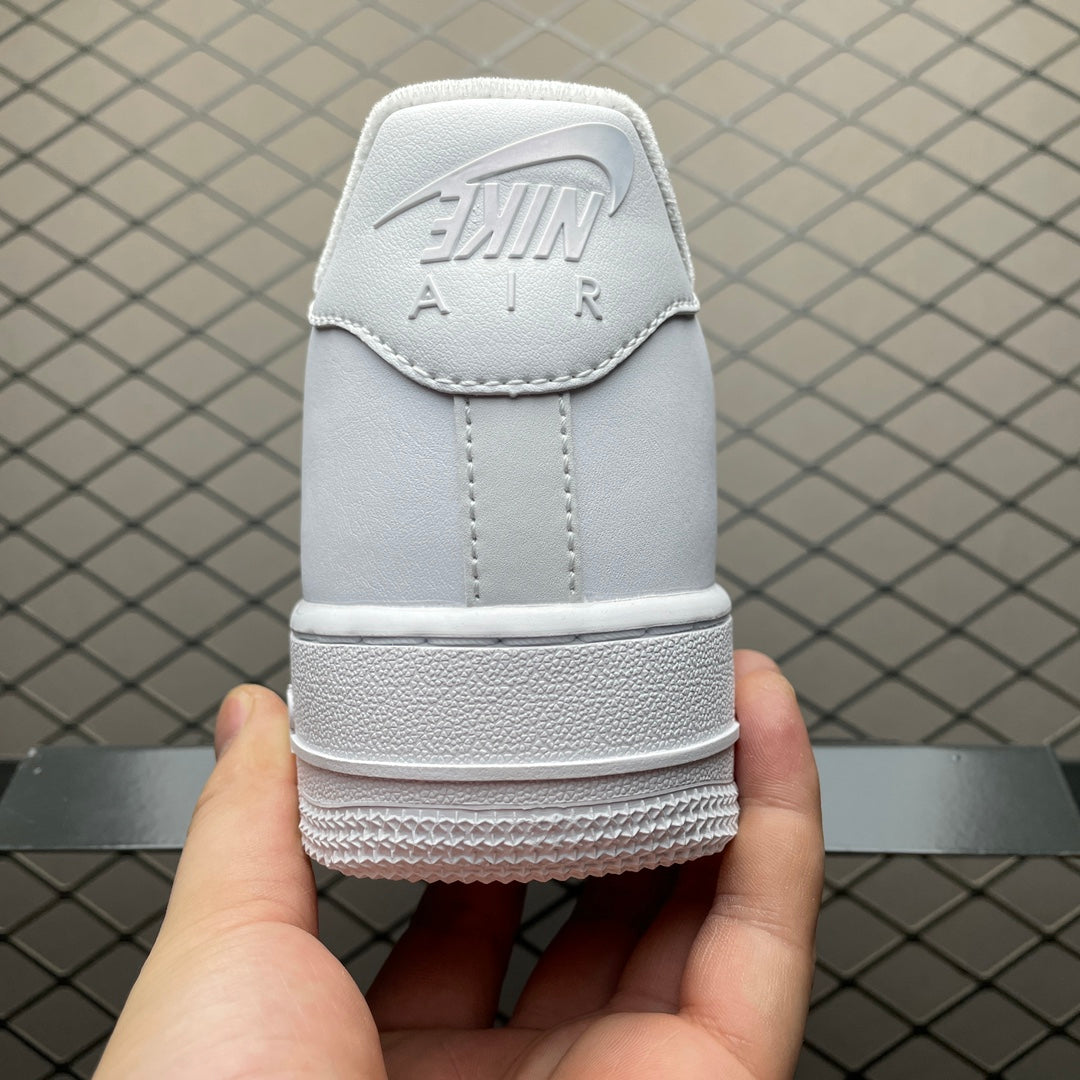 Nike Air Force 1 Low Jewel Triple White - traseira