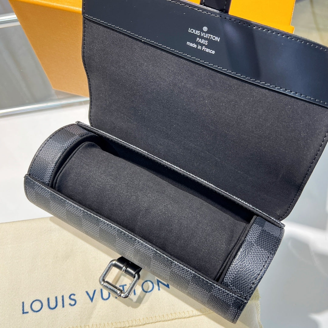 Porta Relógios LOUIS VUITTON