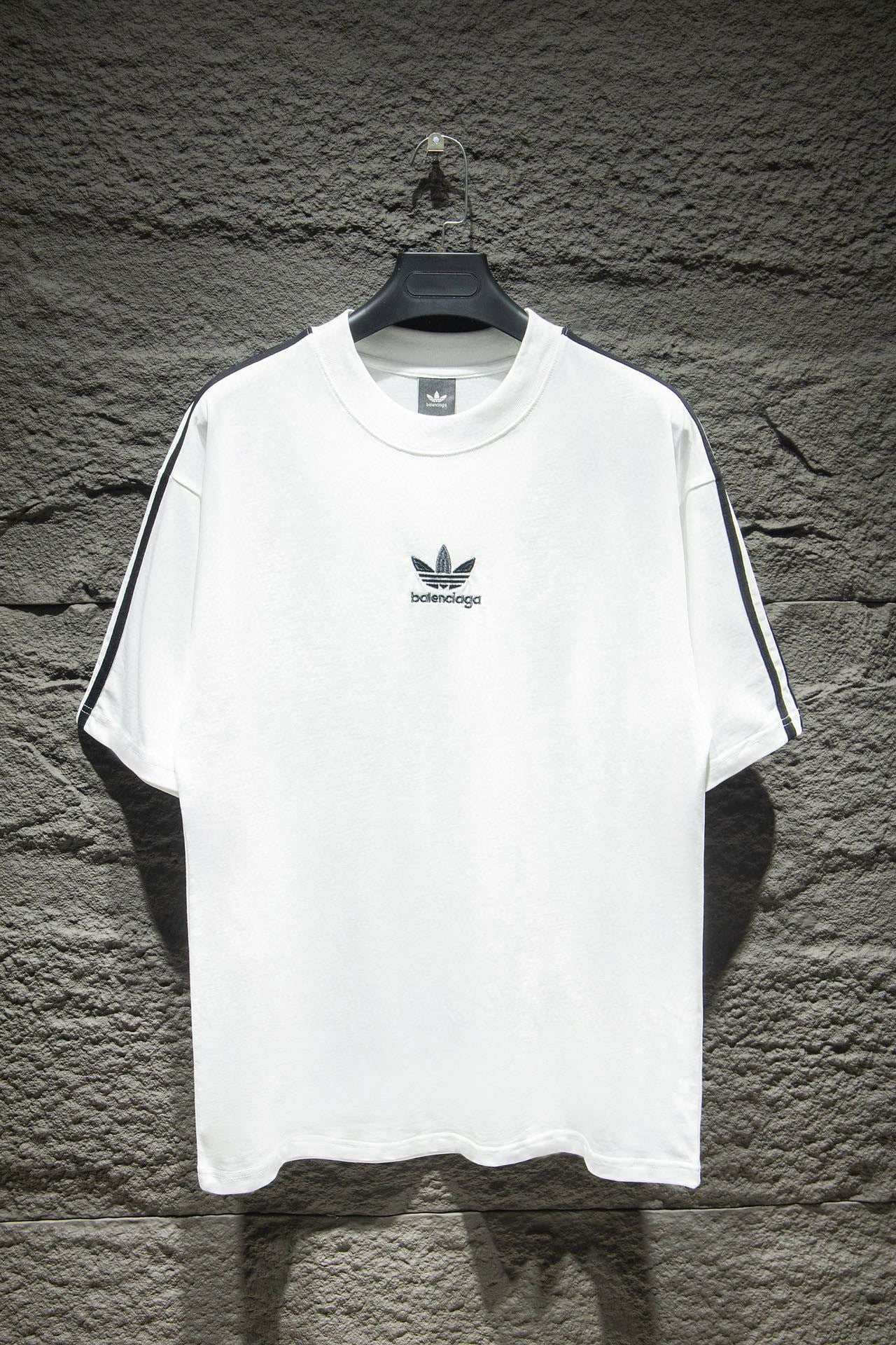 Camiseta BALENCIAGA (Oversized)
