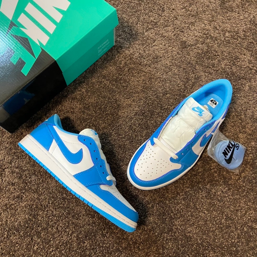 NIKE AIR JORDAN 1 LOW x ERIC KOSTON 'UNC'