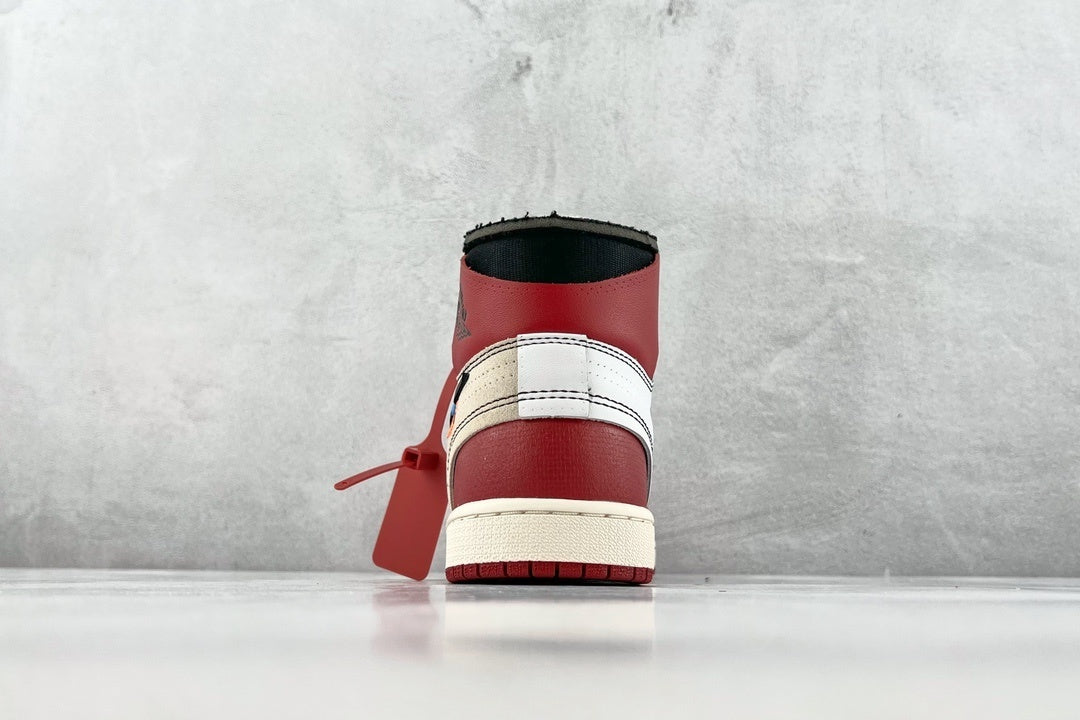 NIKE AIR JORDAN 1 RETRO HIGH x OFF WHITE