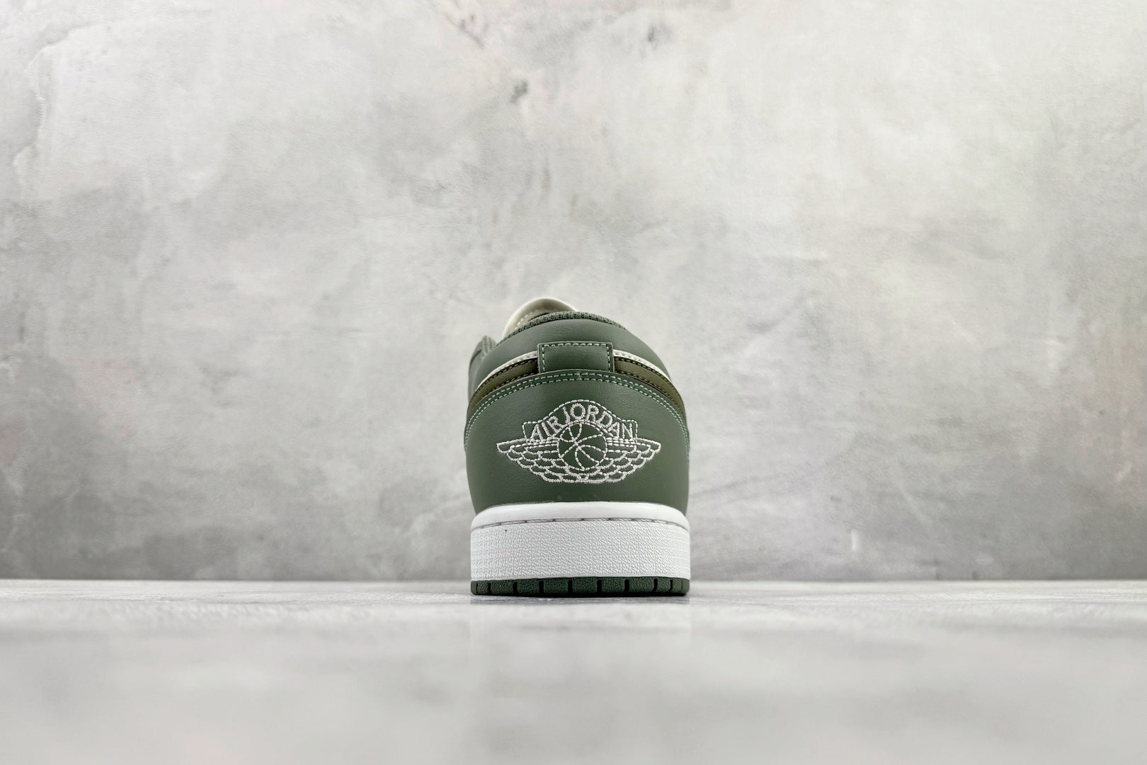 NIKE AIR JORDAN 1 LOW 'WHITE OLIVE'