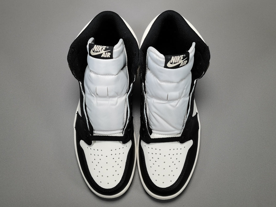 NIKE AIR JORDAN 1 HIGH DARK MOCHA