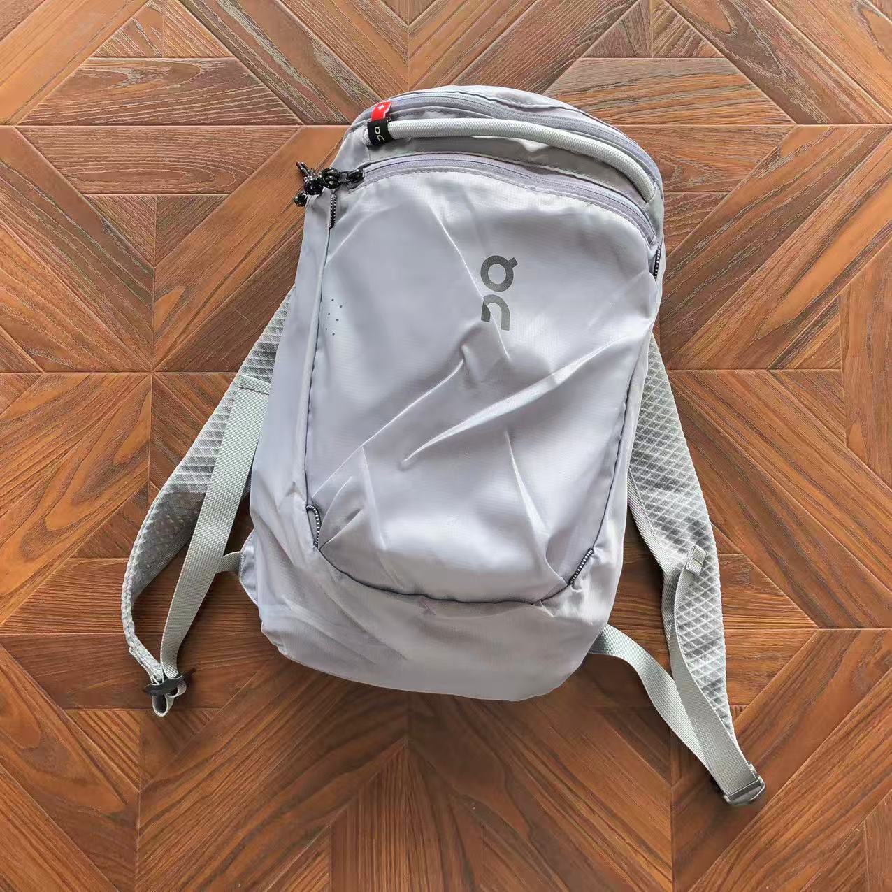 BAG ON RUNNING