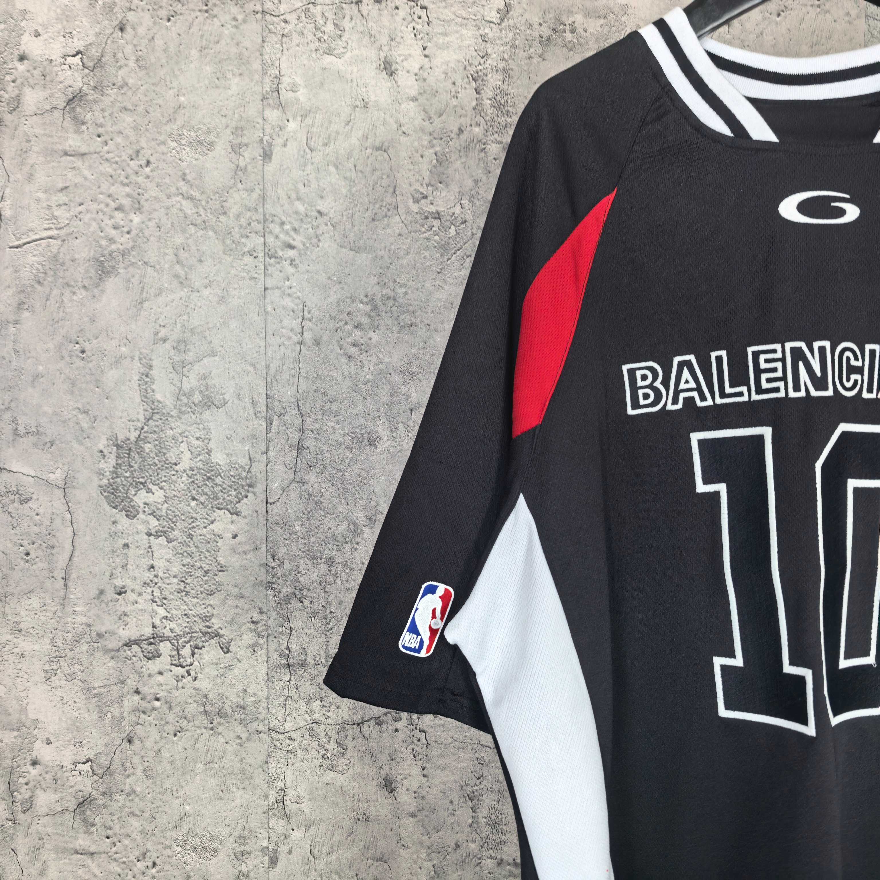 Camiseta BALENCIAGA x NBA (Oversized)