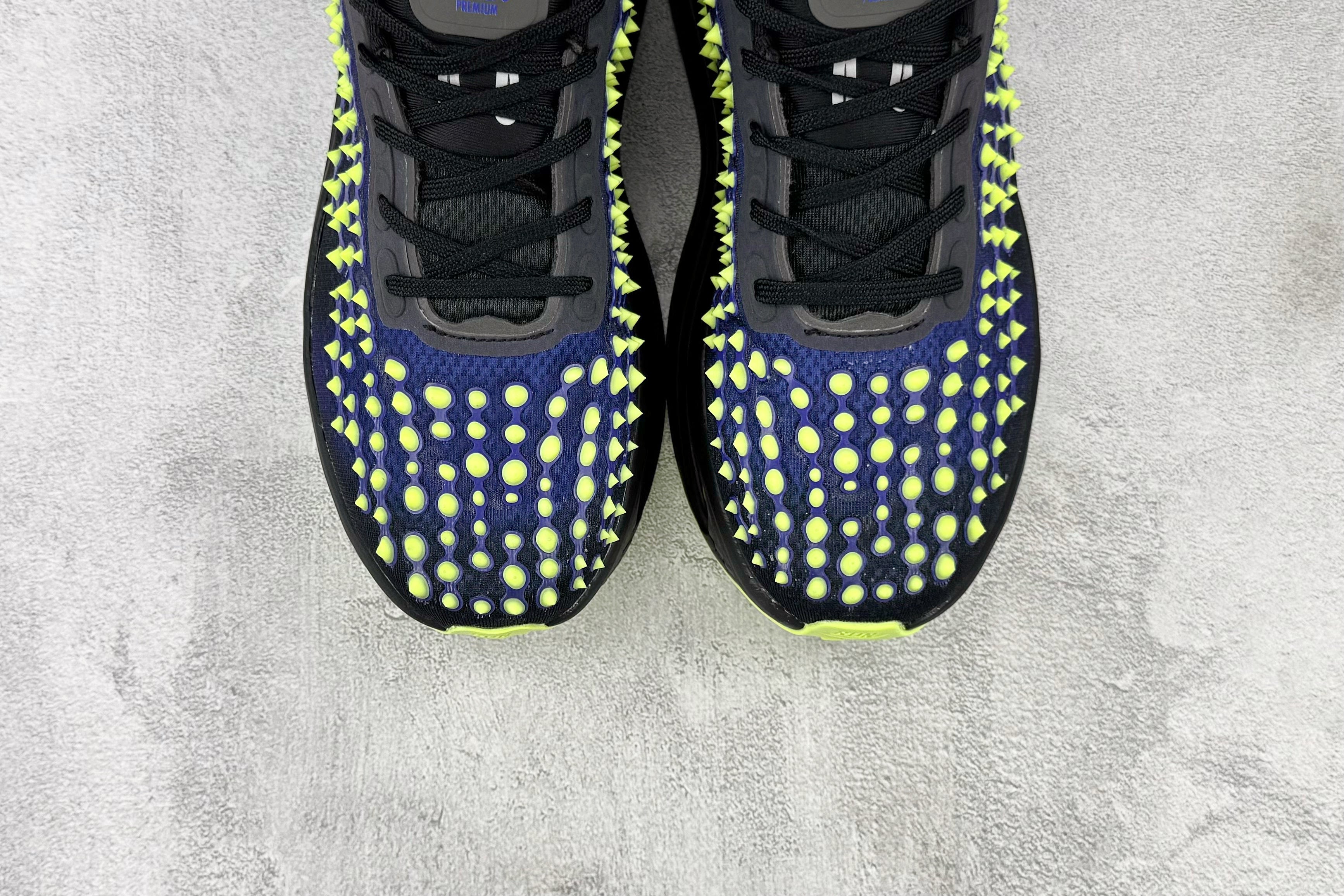 Nike 'Vomero Premium'