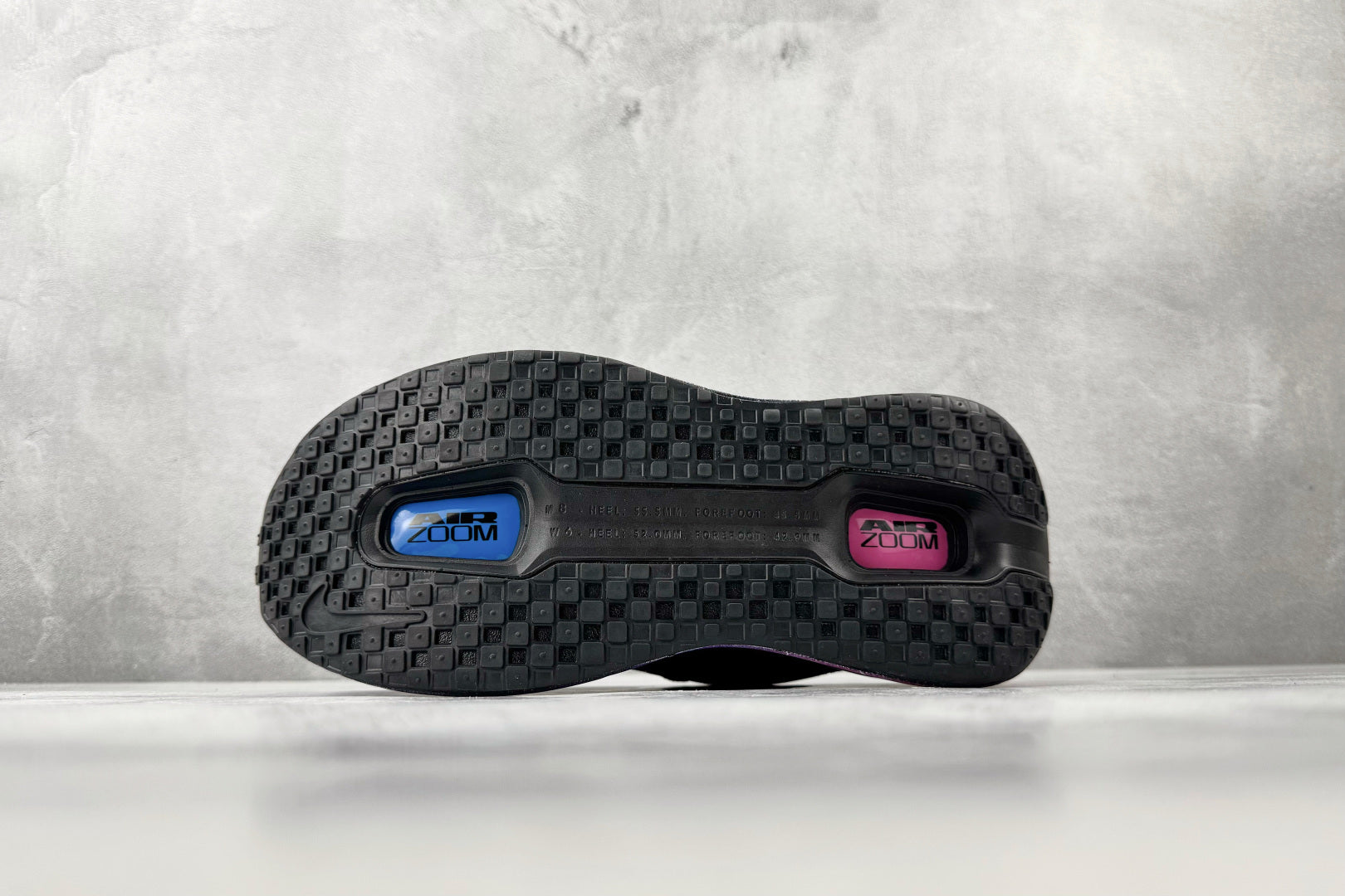 Nike 'Vomero Premium'