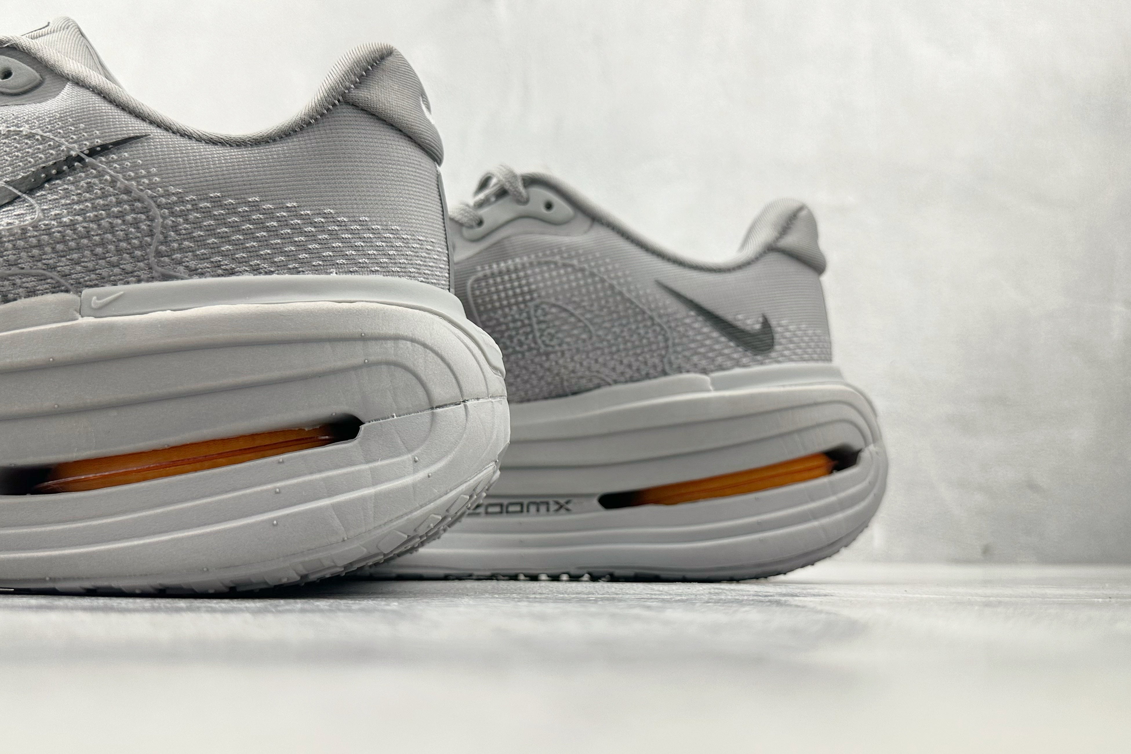Nike 'Vomero Premium'