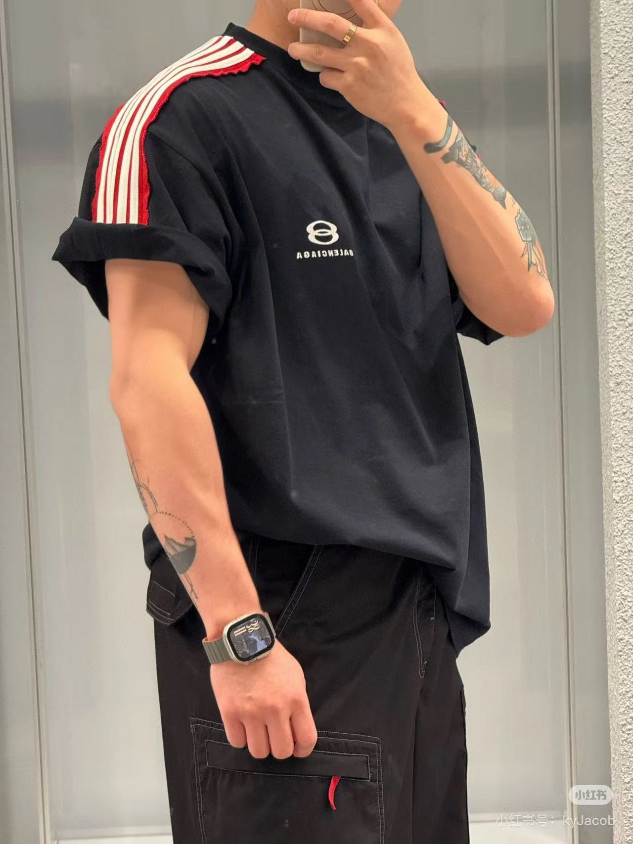 Camiseta BALENCIAGA (Oversized)