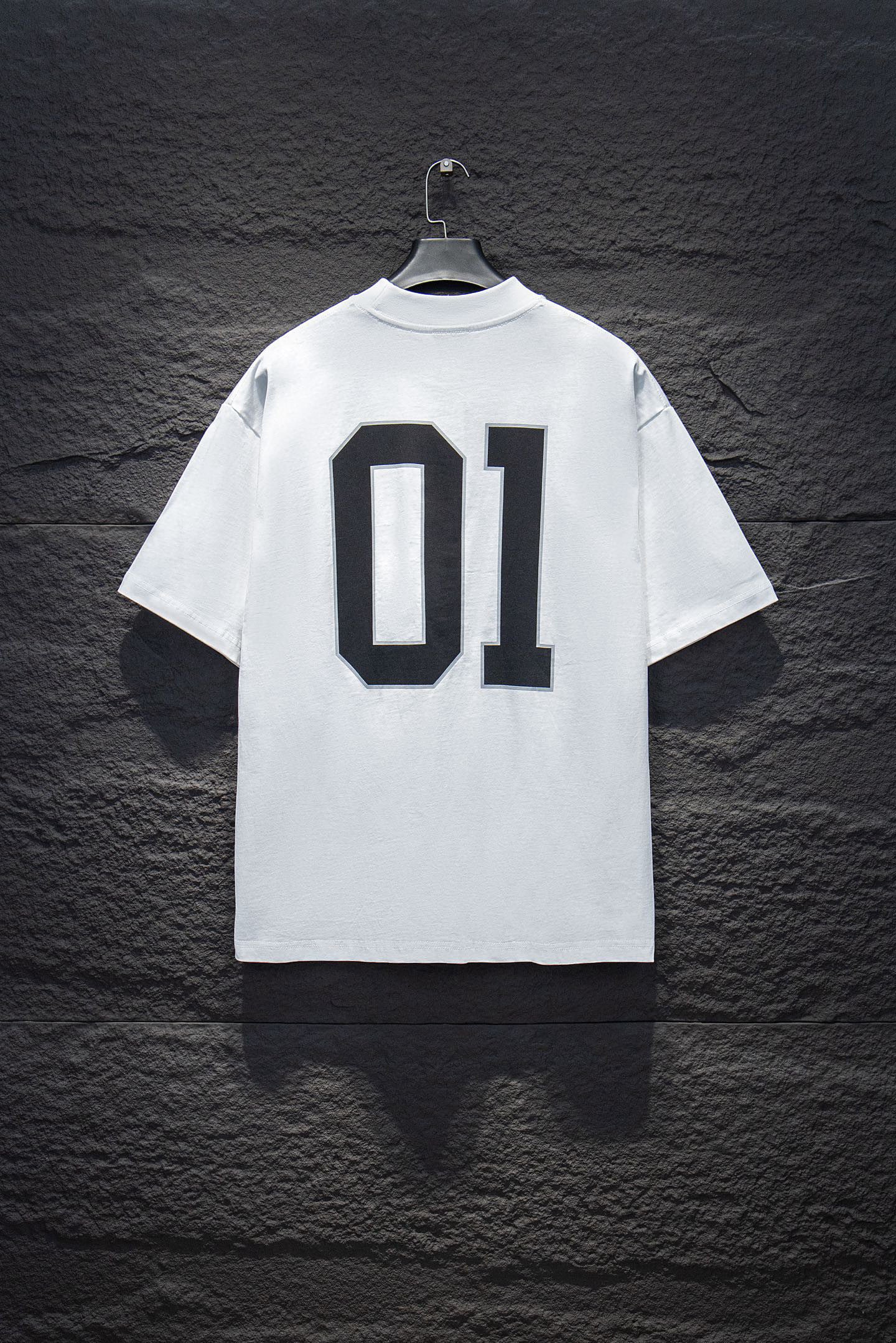 Camiseta BALENCIAGA (Oversized)