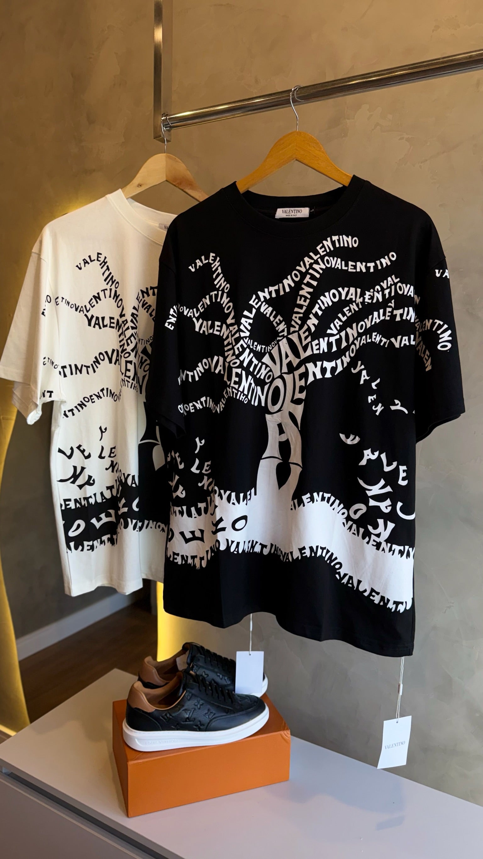 Camiseta Valentino (Oversized)