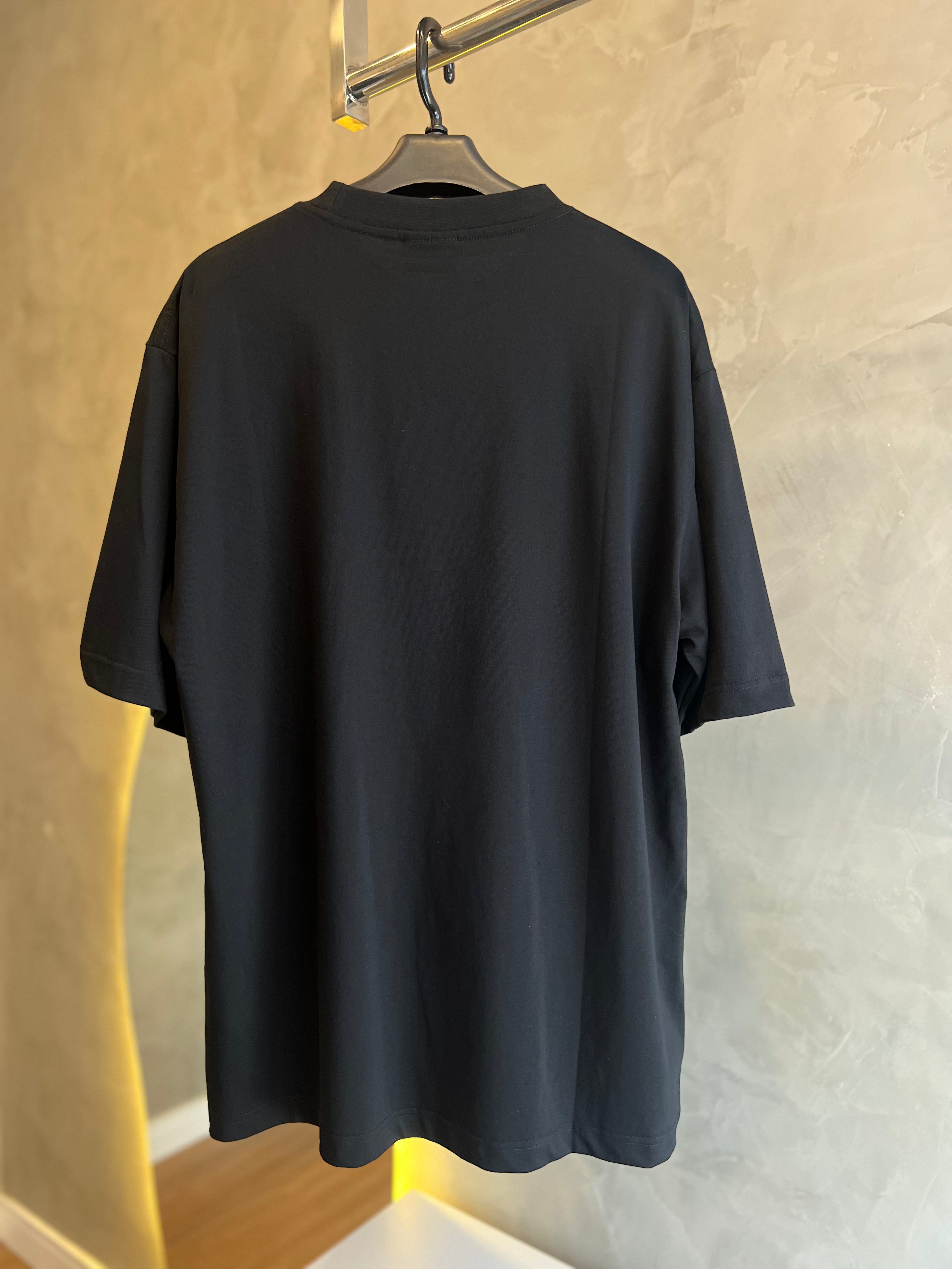 Camiseta BALENCIAGA (Oversized)