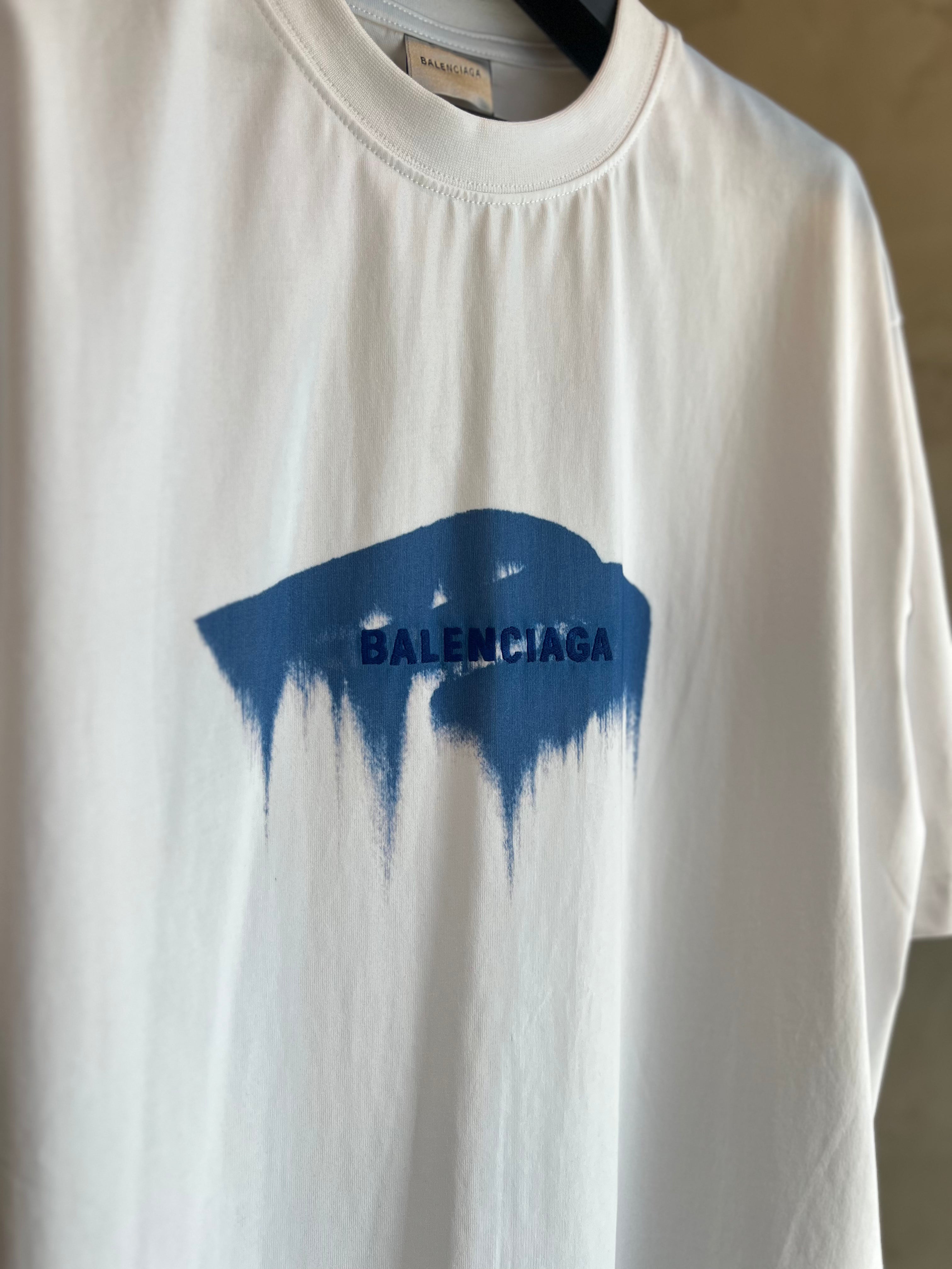 Camiseta BALENCIAGA (Oversized)
