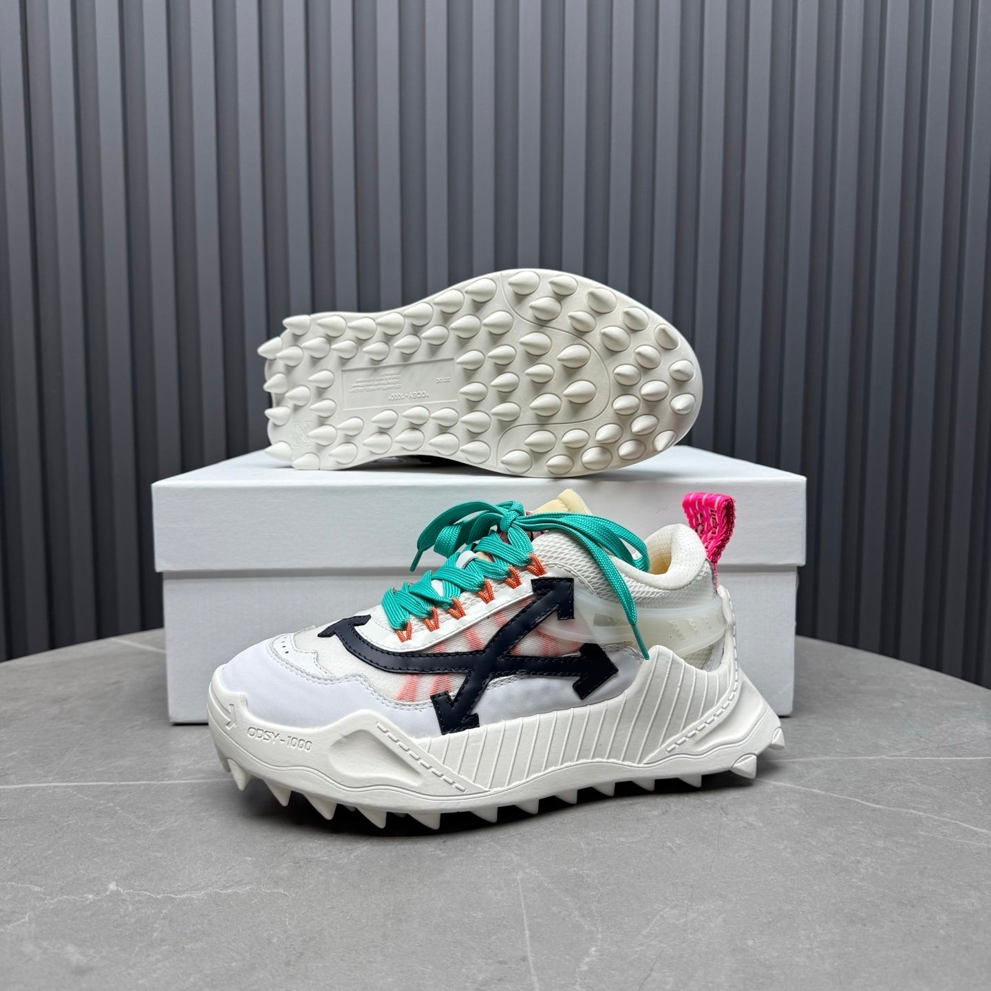 Off White 'ODSY-1000'
