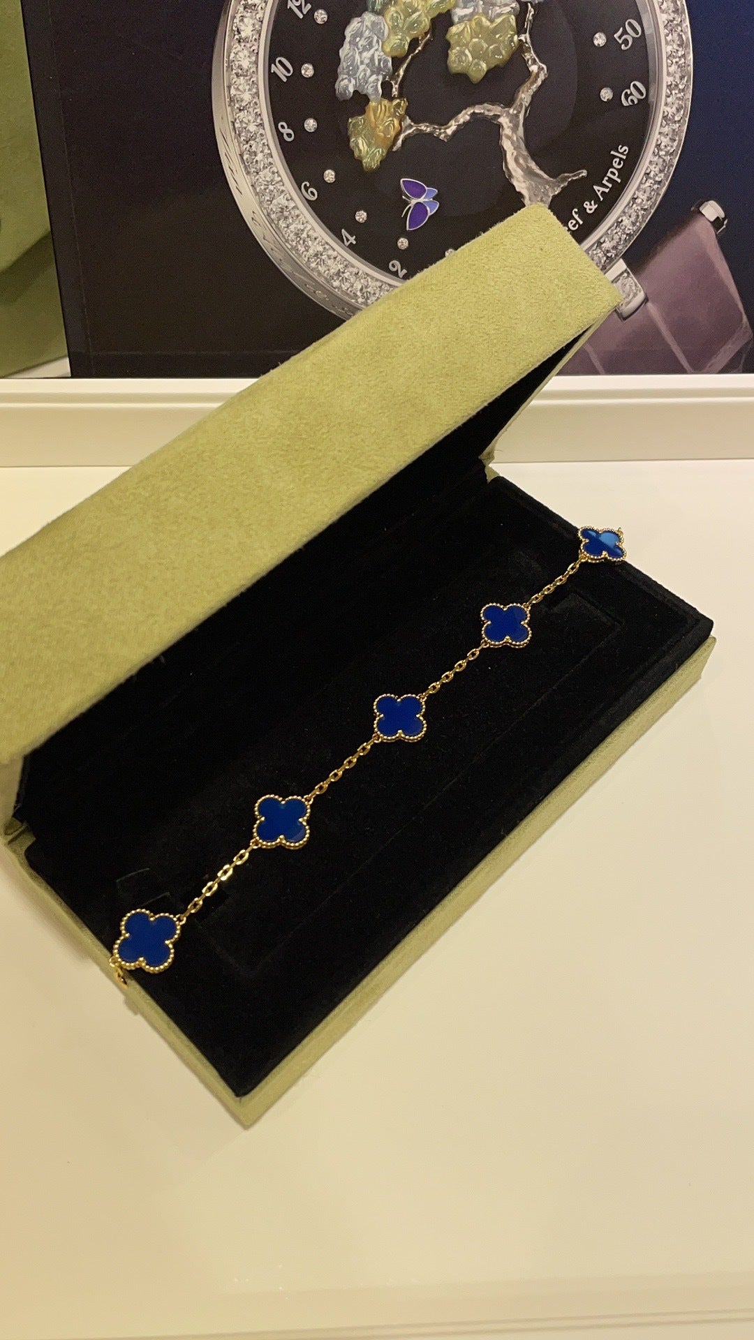 Pulseira Van Cleef & Arpels 'Alhambra 5 Motifs'