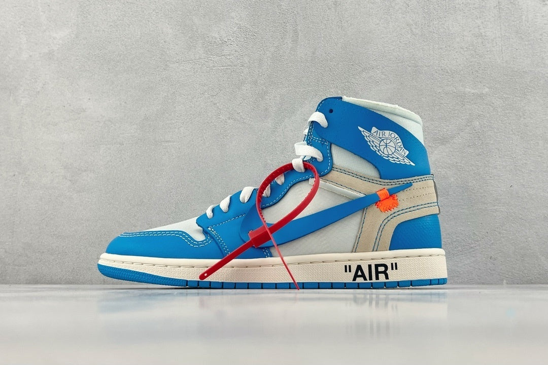 NIKE AIR JORDAN 1 RETRO HIGH x OFF WHITE