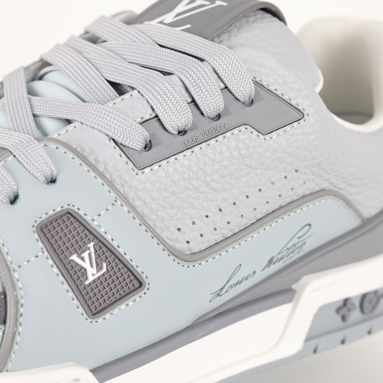 LOUIS VUITTON 'TRAINER'