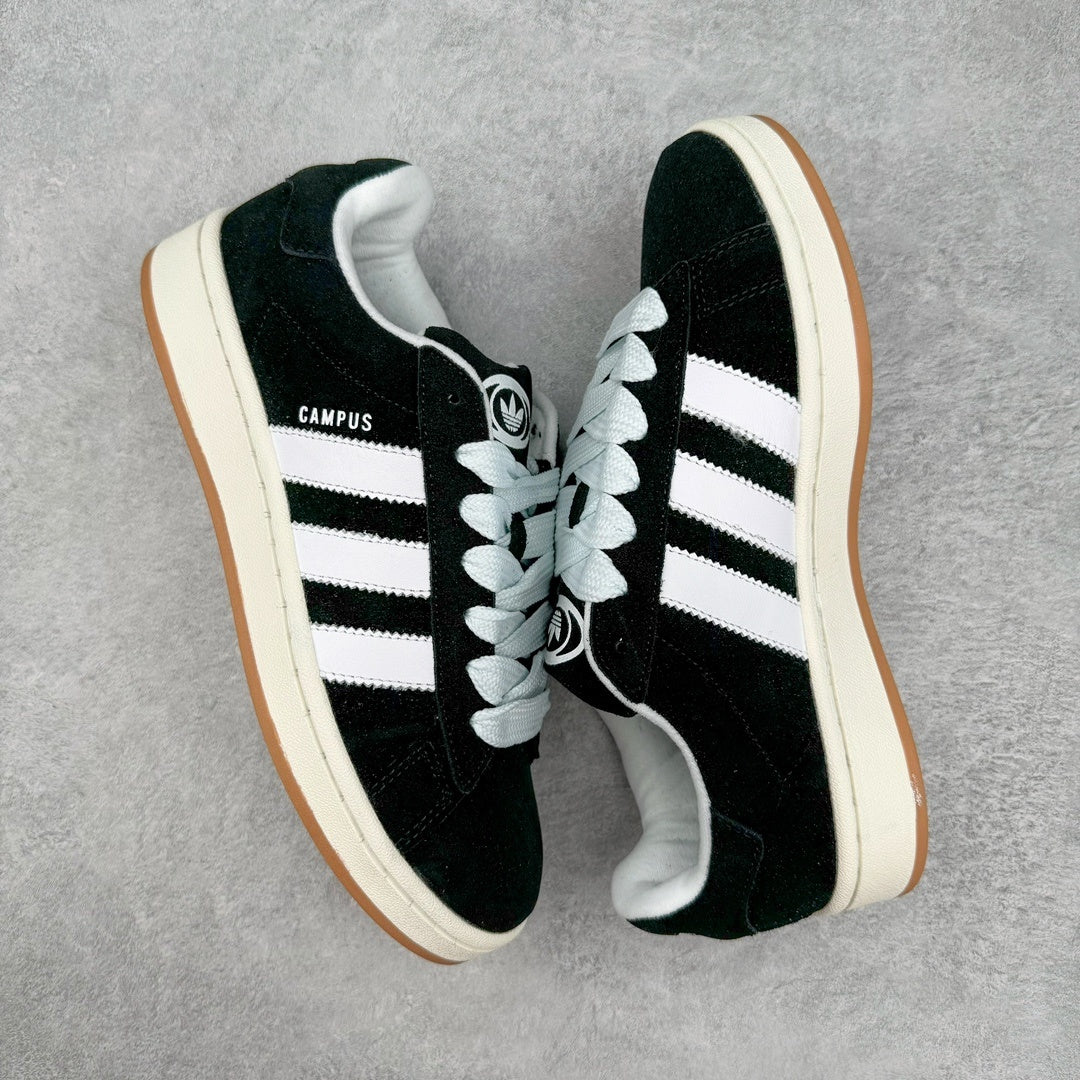 Adidas Campus 00s preto e branco - par em perspectiva