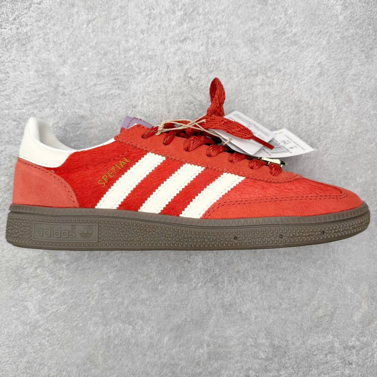 Adidas x CNY Handball Spezial Glory Amber vista lateral