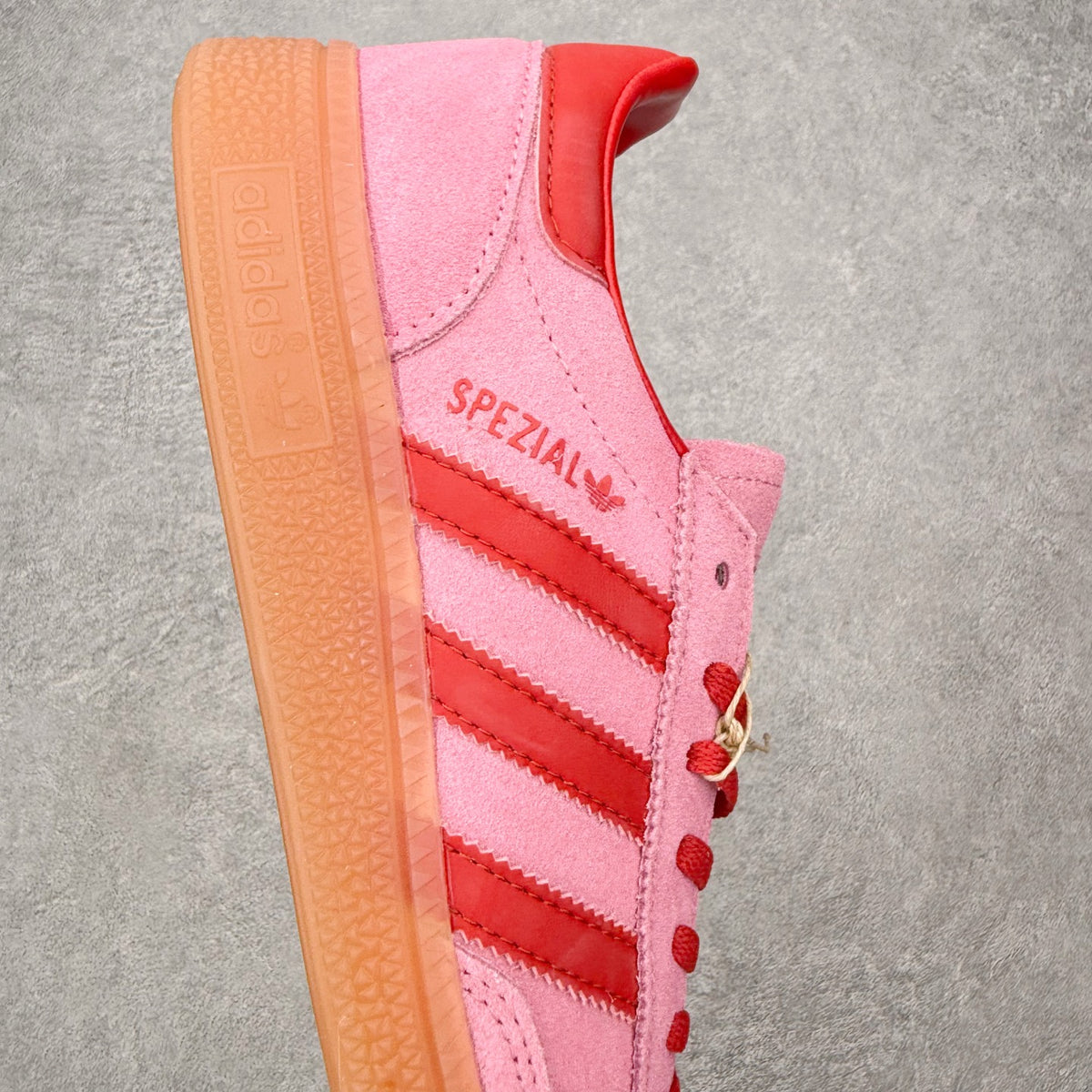 Adidas Handball Spezial Glow Pink detalhe lateral