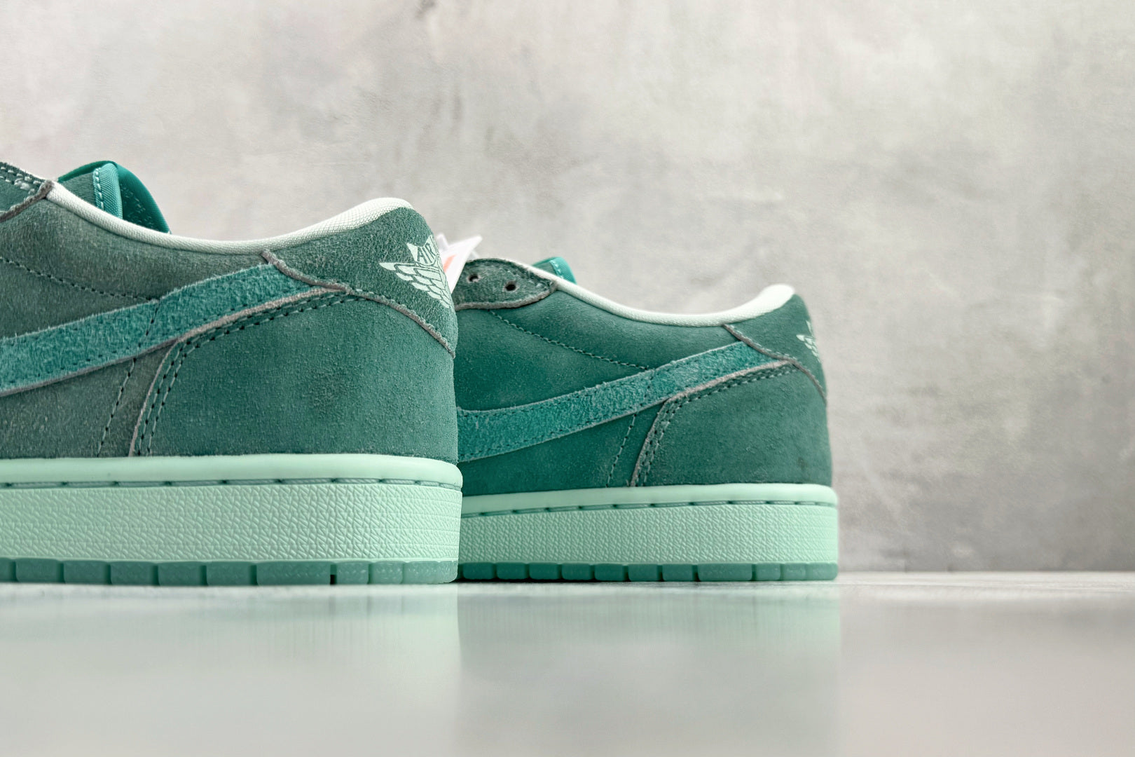 NIKE AIR JORDAN 1 LOW 'WASHED TEAL'