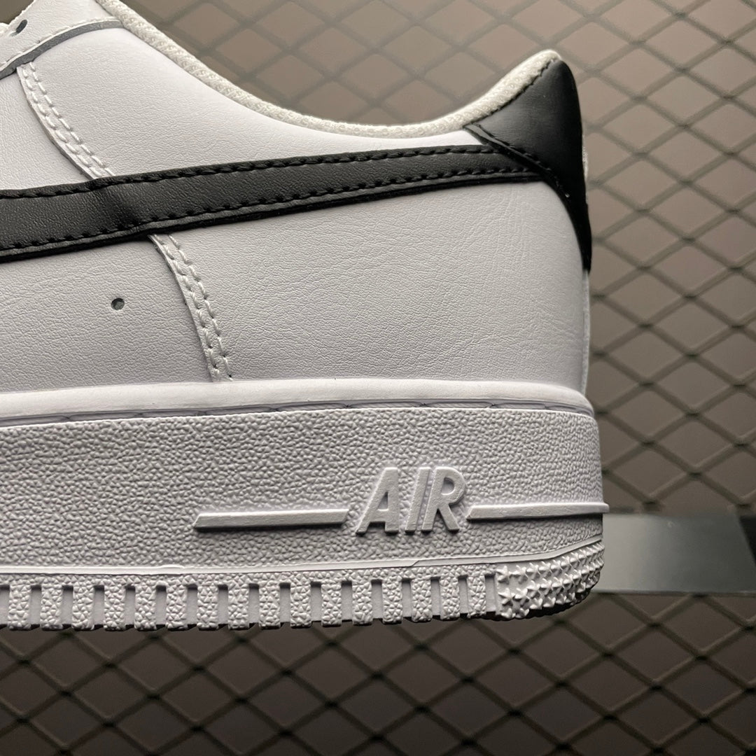 Nike Air Force 1 Low White Black - detalhe