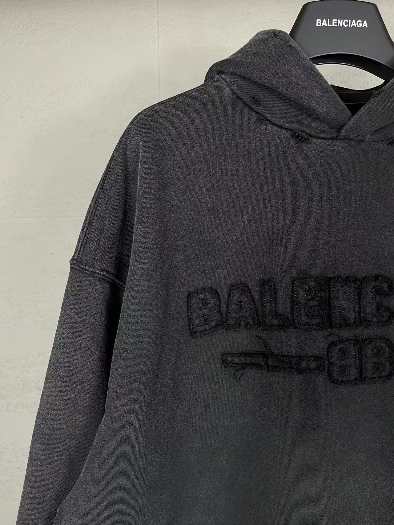 Moletom HOODIE BALENCIAGA