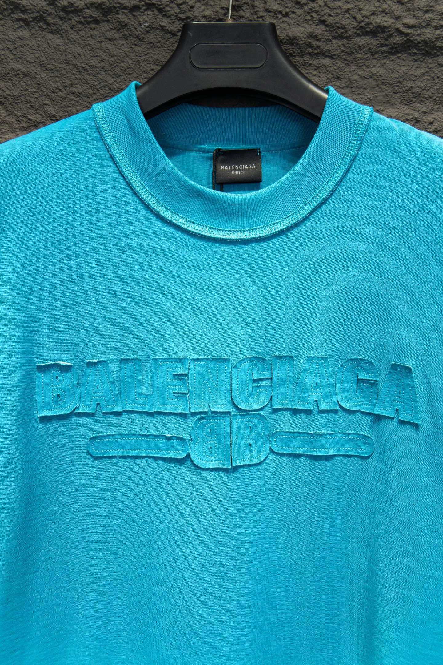 Camiseta BALENCIAGA (Oversized)