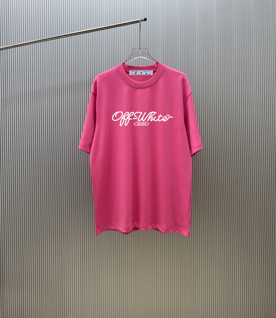Camiseta OFF-WHITE (Oversized)