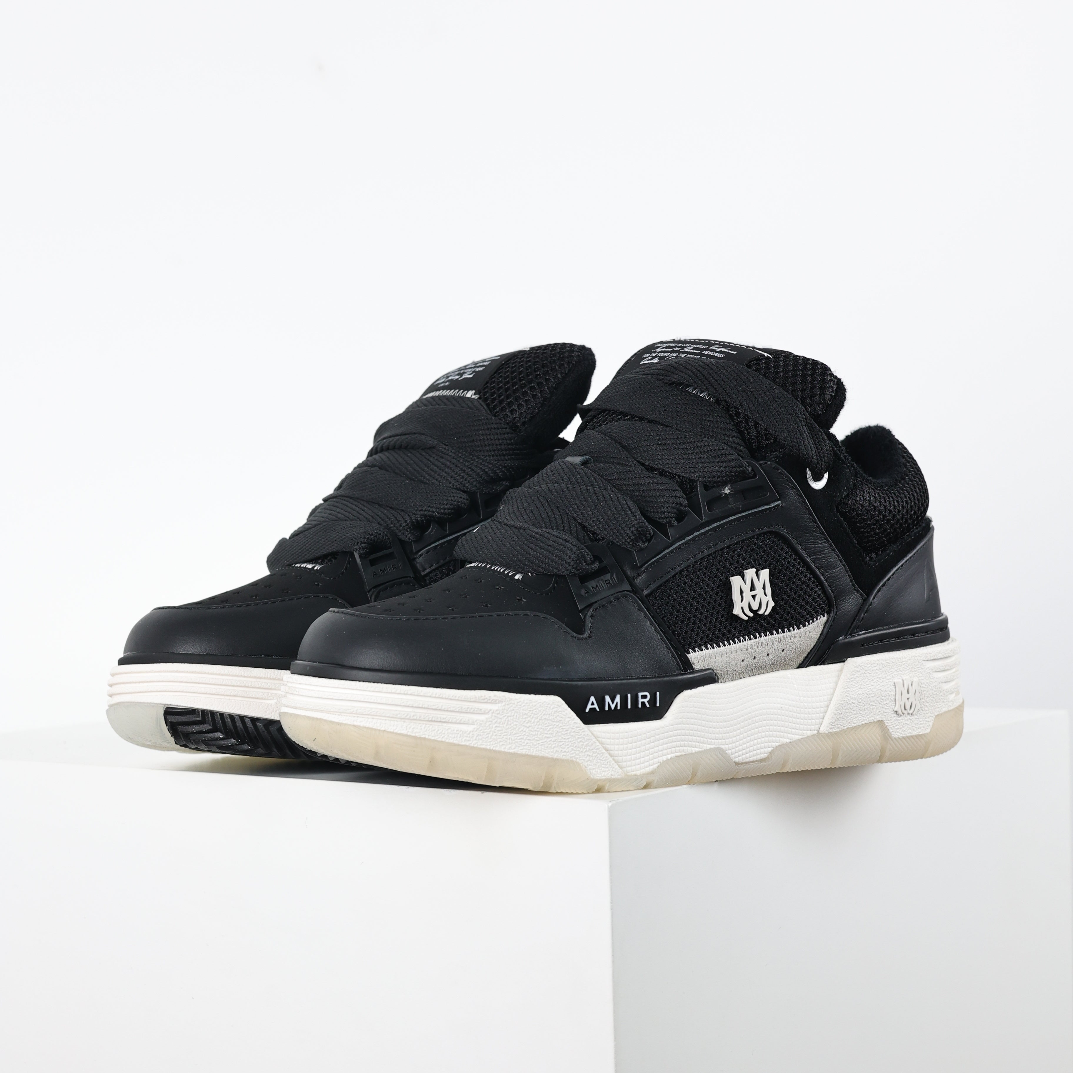 Tenis AMIRI MA-1 - Branco/Preto