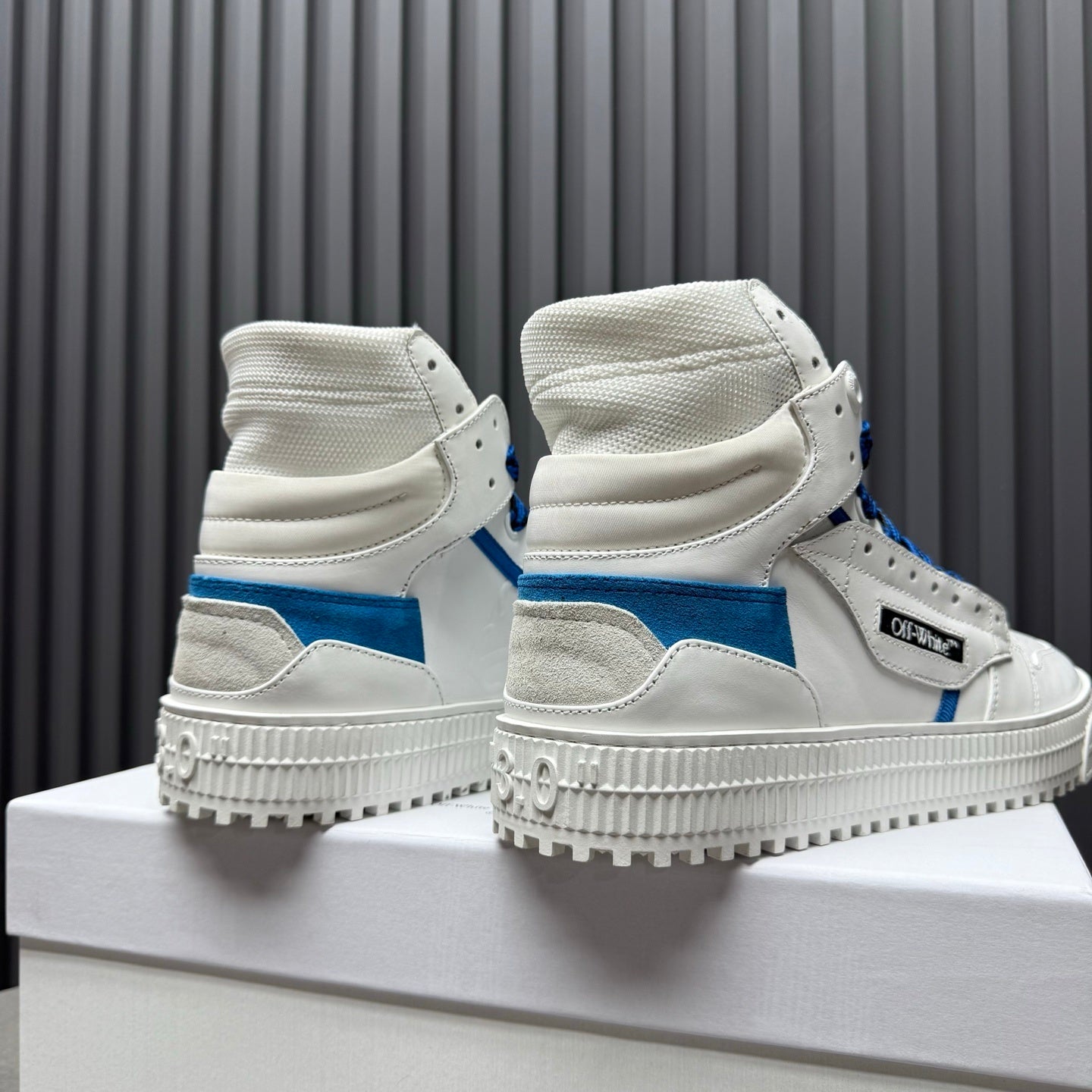 Off White 'Court 3.0'