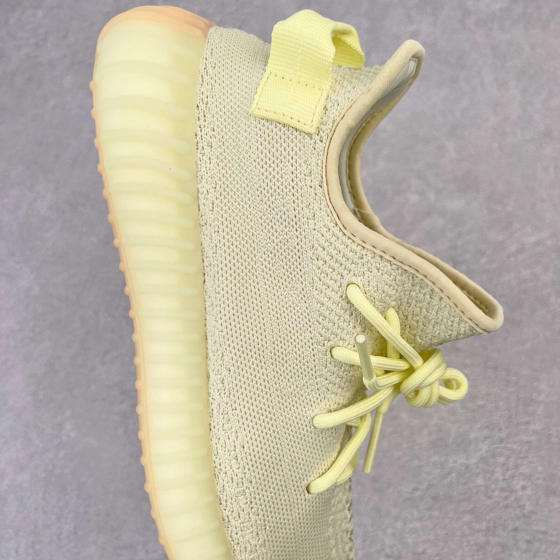 Adidas Yeezy Boost 350 V2