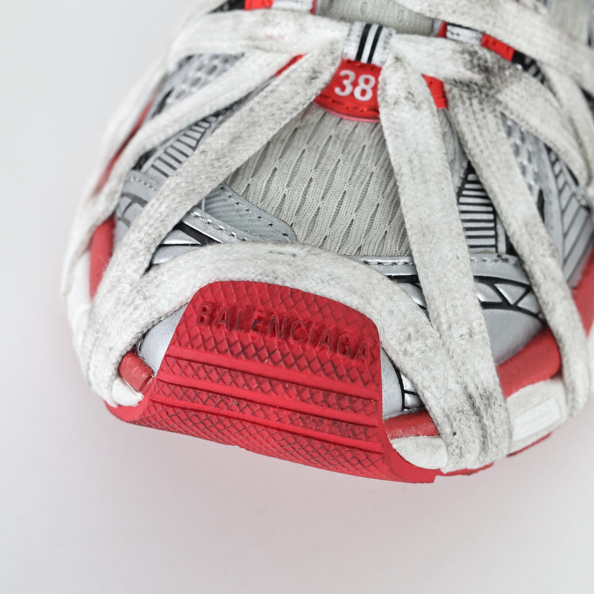 Balenciaga 3XL Extreme Lace - detalhe frontal