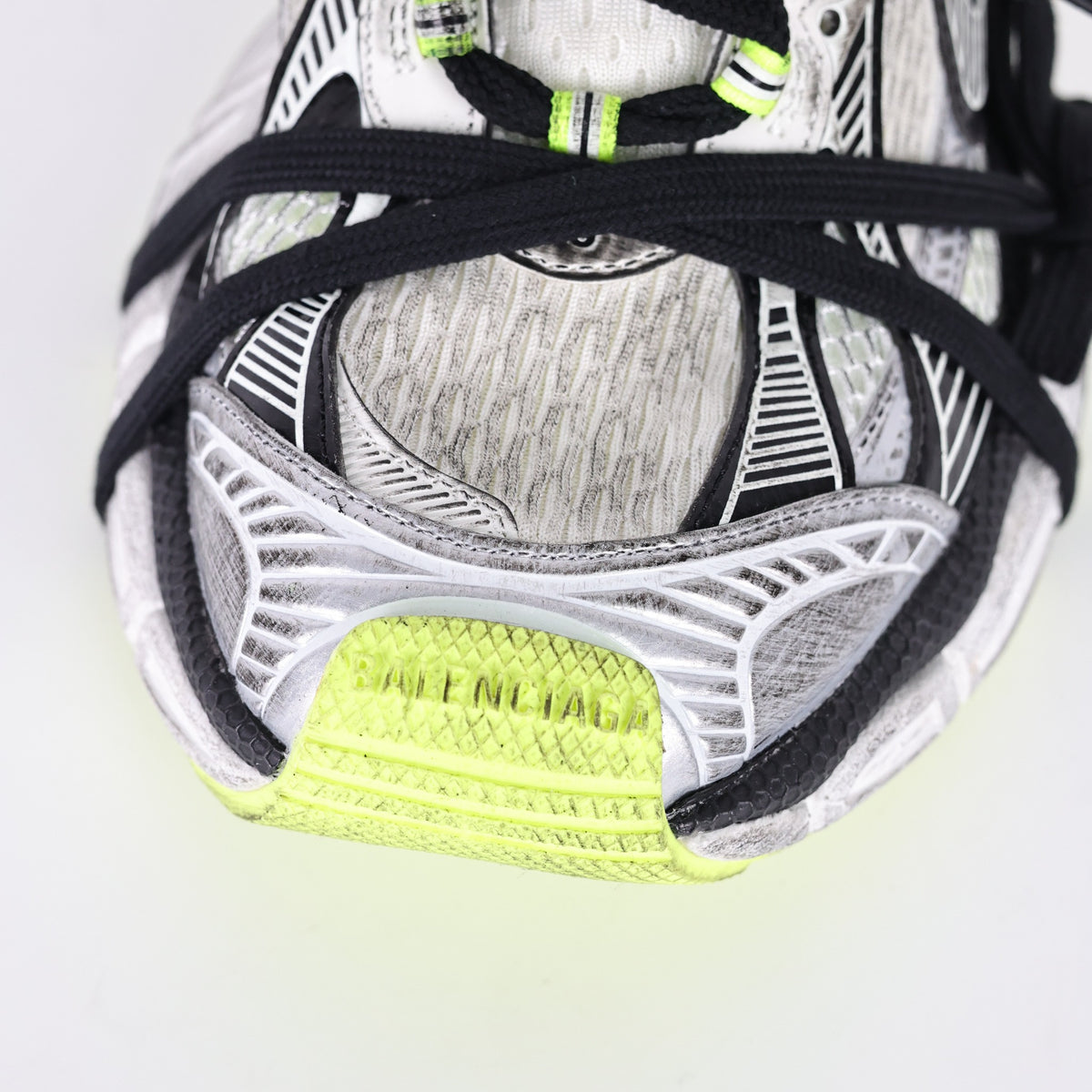 Balenciaga 3XL Extreme Lace - detalhe frontal