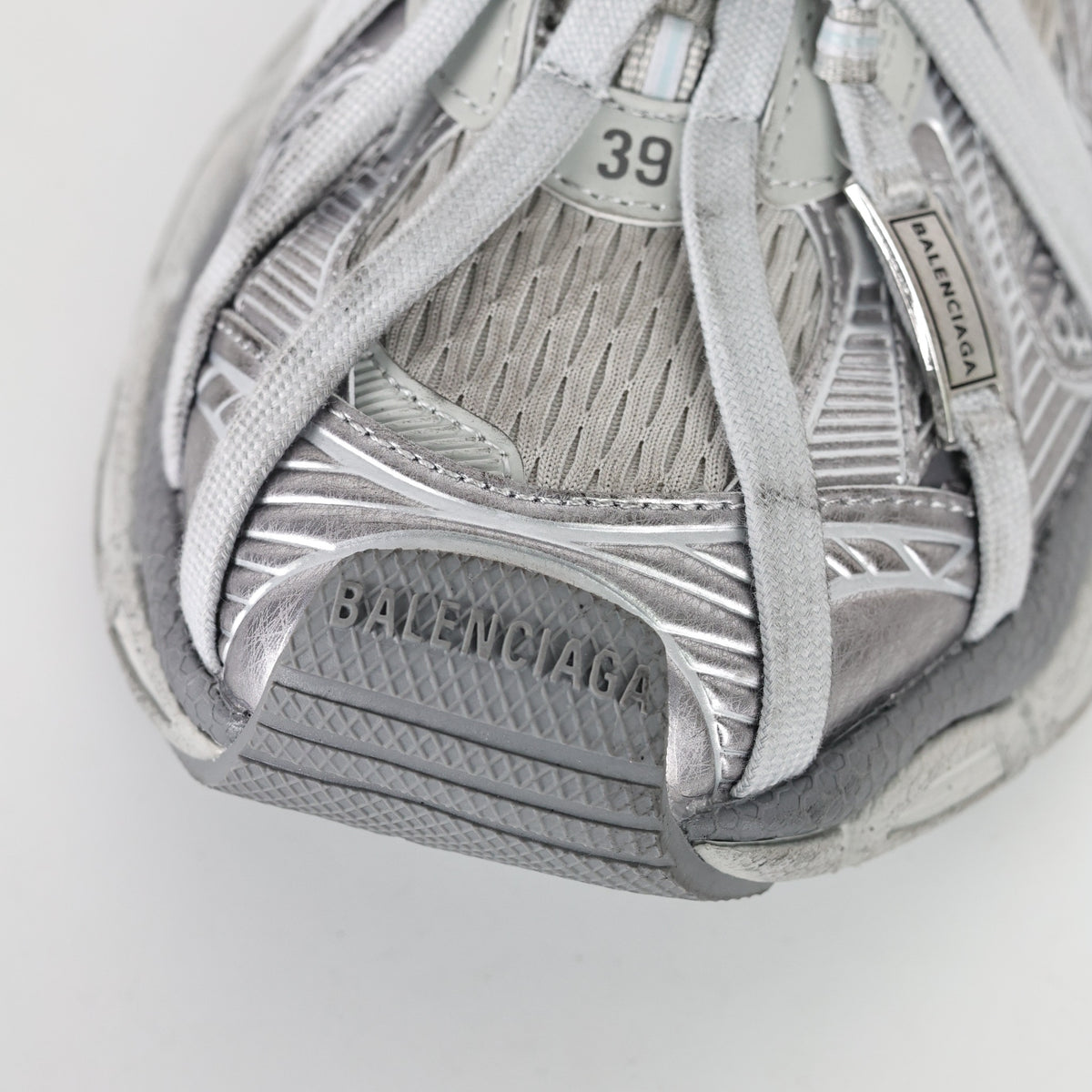Balenciaga 3XL Extreme Lace - detalhe frontal