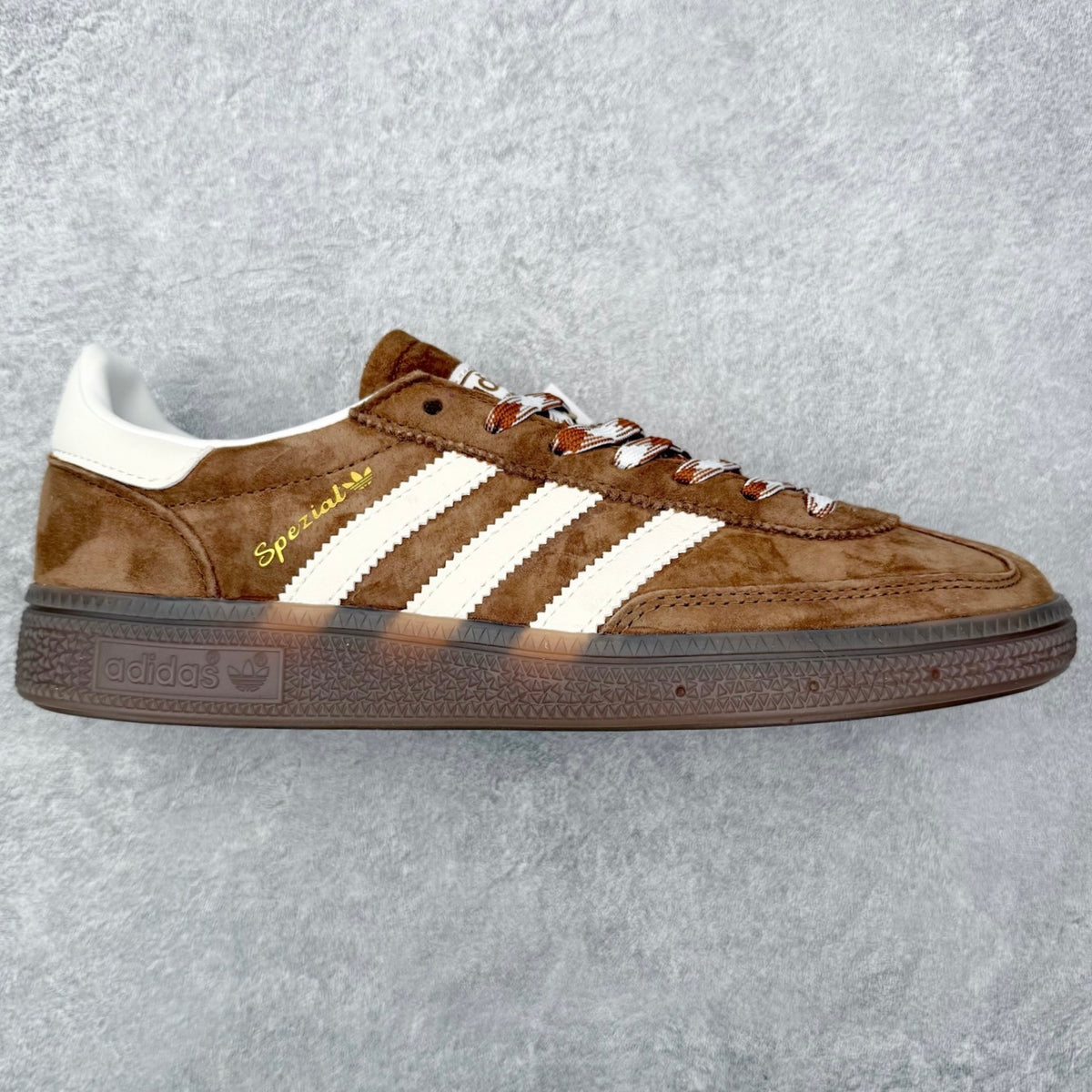Adidas 'Handball Spezial' Earth Strata / Wonder White / Gum - foto 1