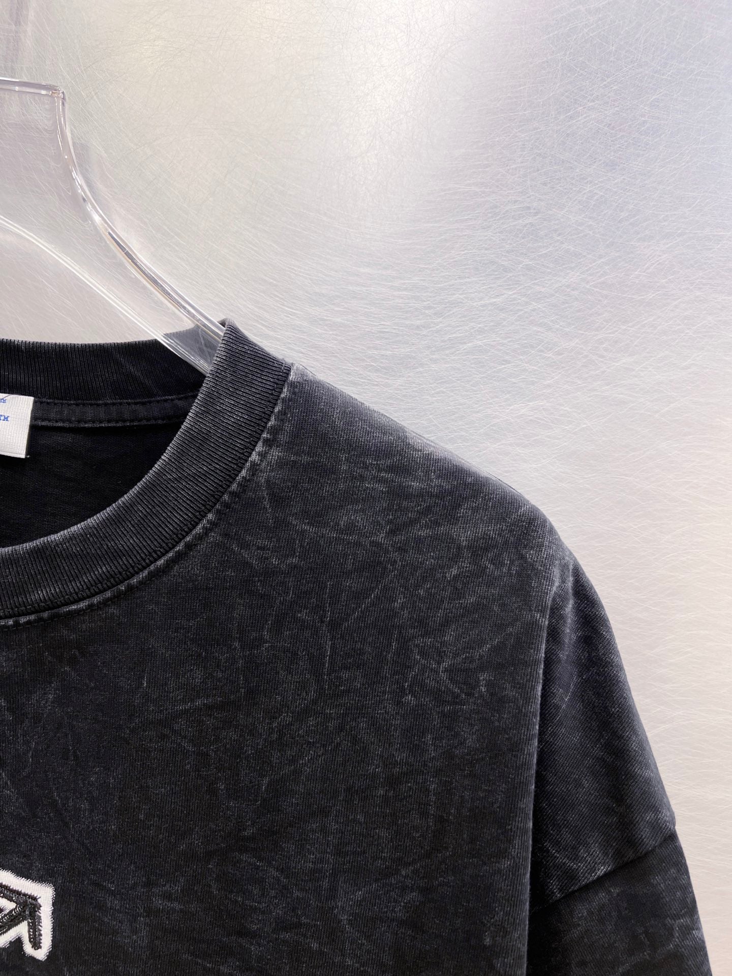 Camiseta OFF-WHITE (Oversized)