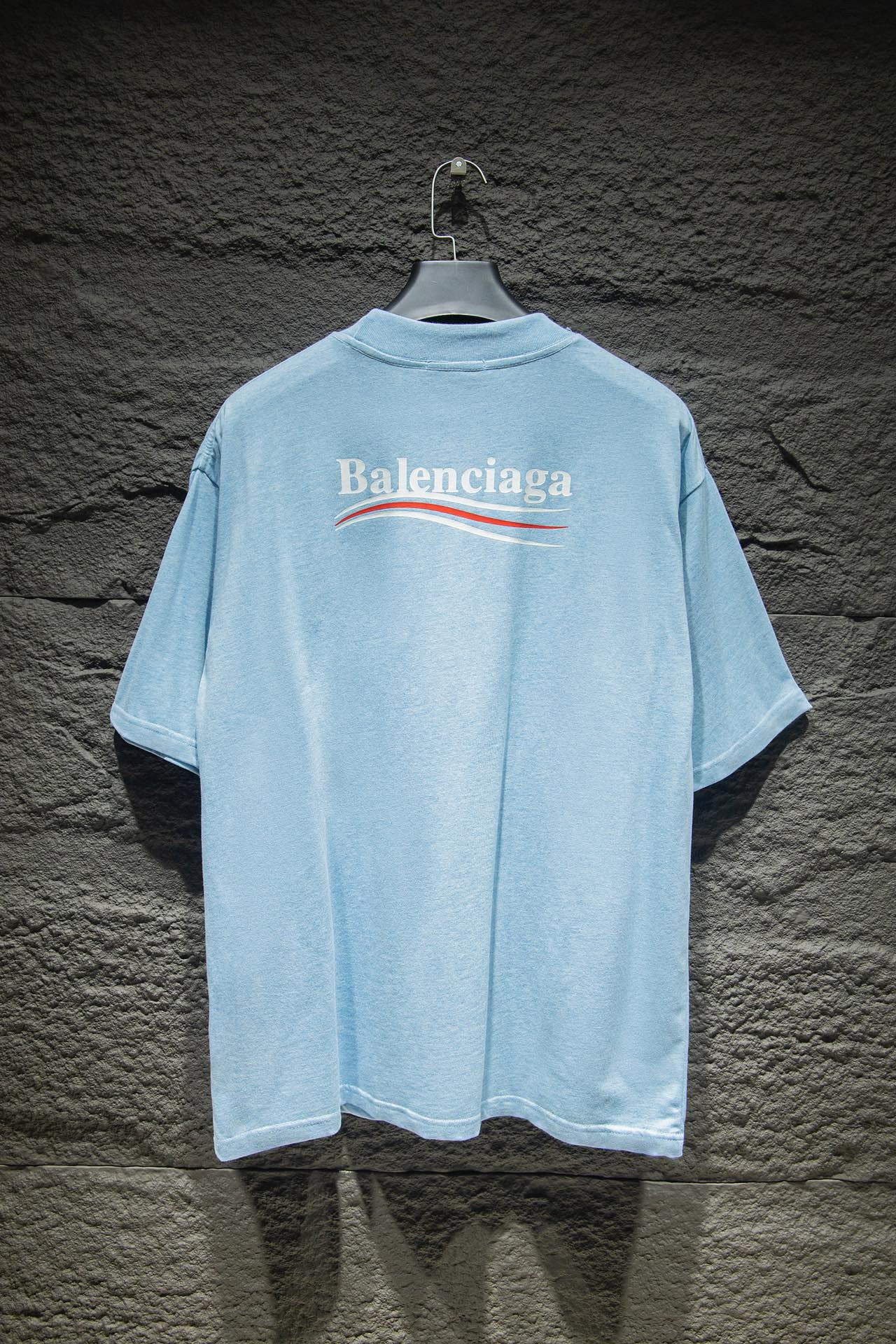 Camiseta BALENCIAGA (Oversized)