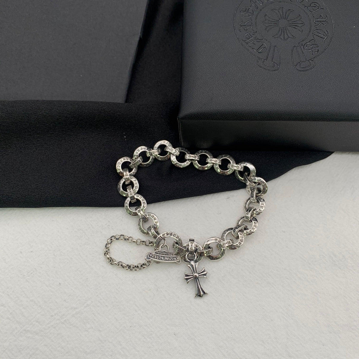 Chrome Hearts Babyfat Ring Bracelet - vista completa