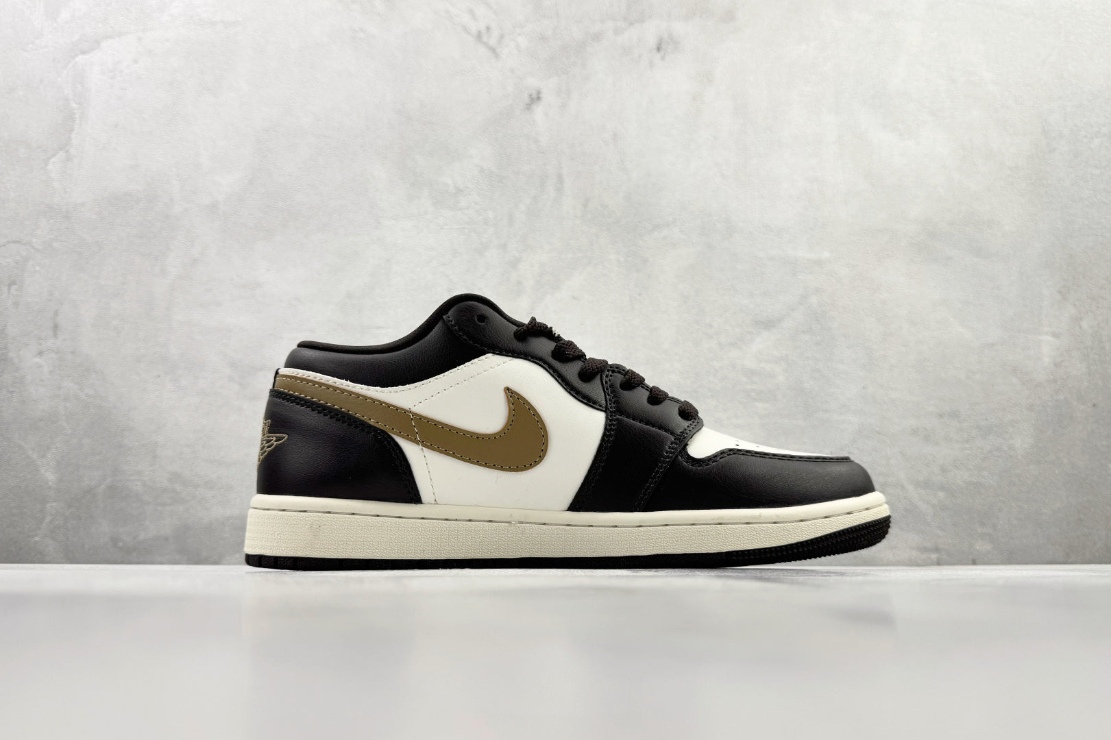 NIKE AIR JORDAN 1 LOW 'SHADOW BROWN'