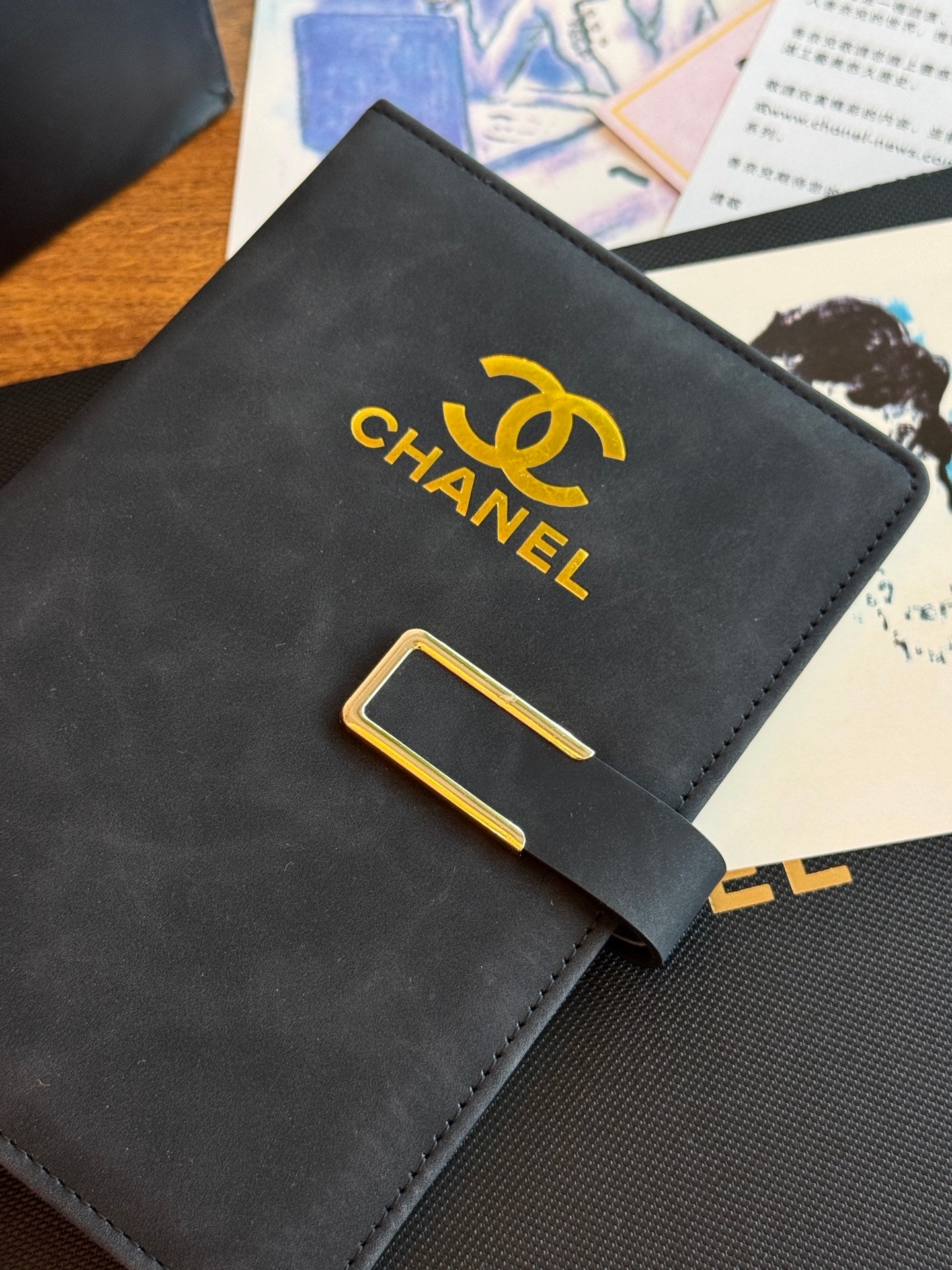 CHANEL 'VIP Coffee Gift Set'