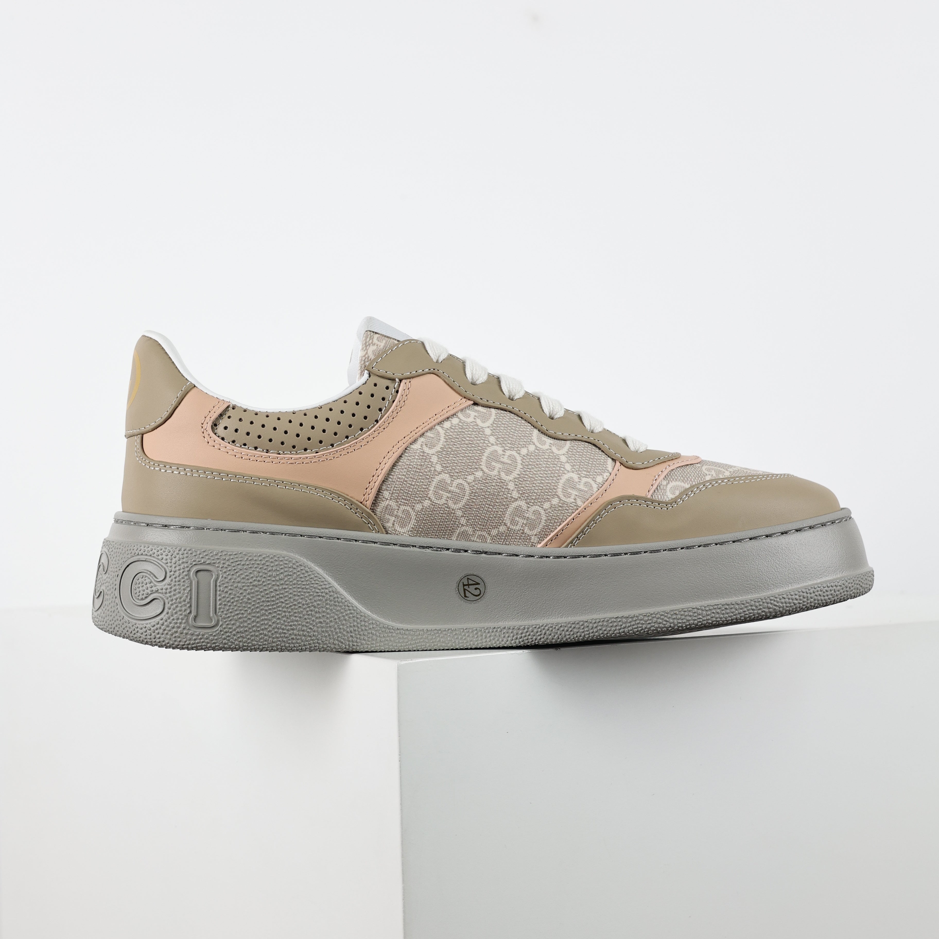 GUCCI 'Chunky GG Supreme'
