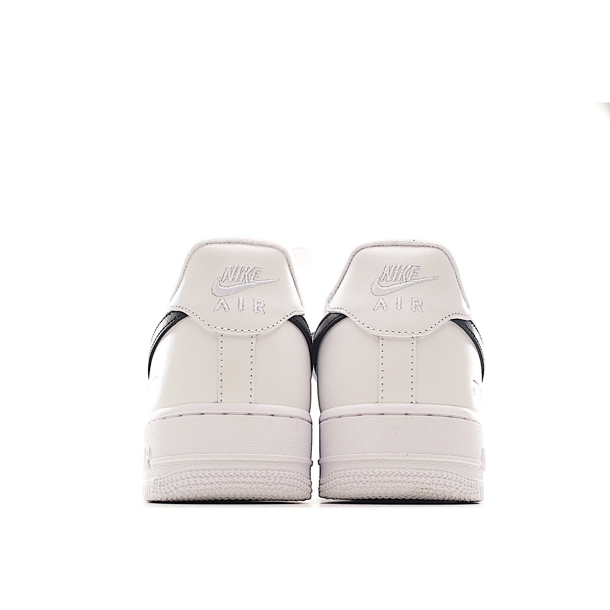 NIKE AIR FORCE 1 LOW x SUPREME