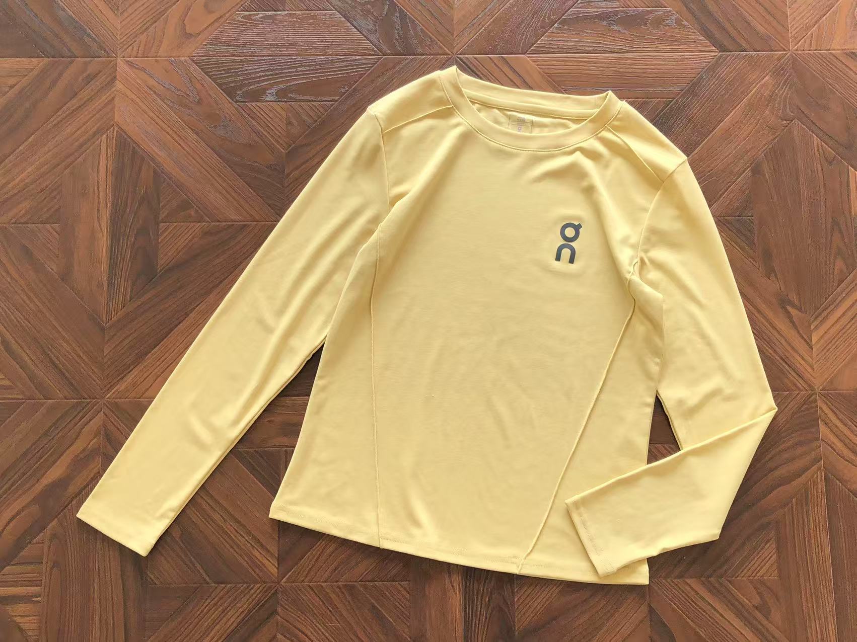 Camiseta ON RUNNING