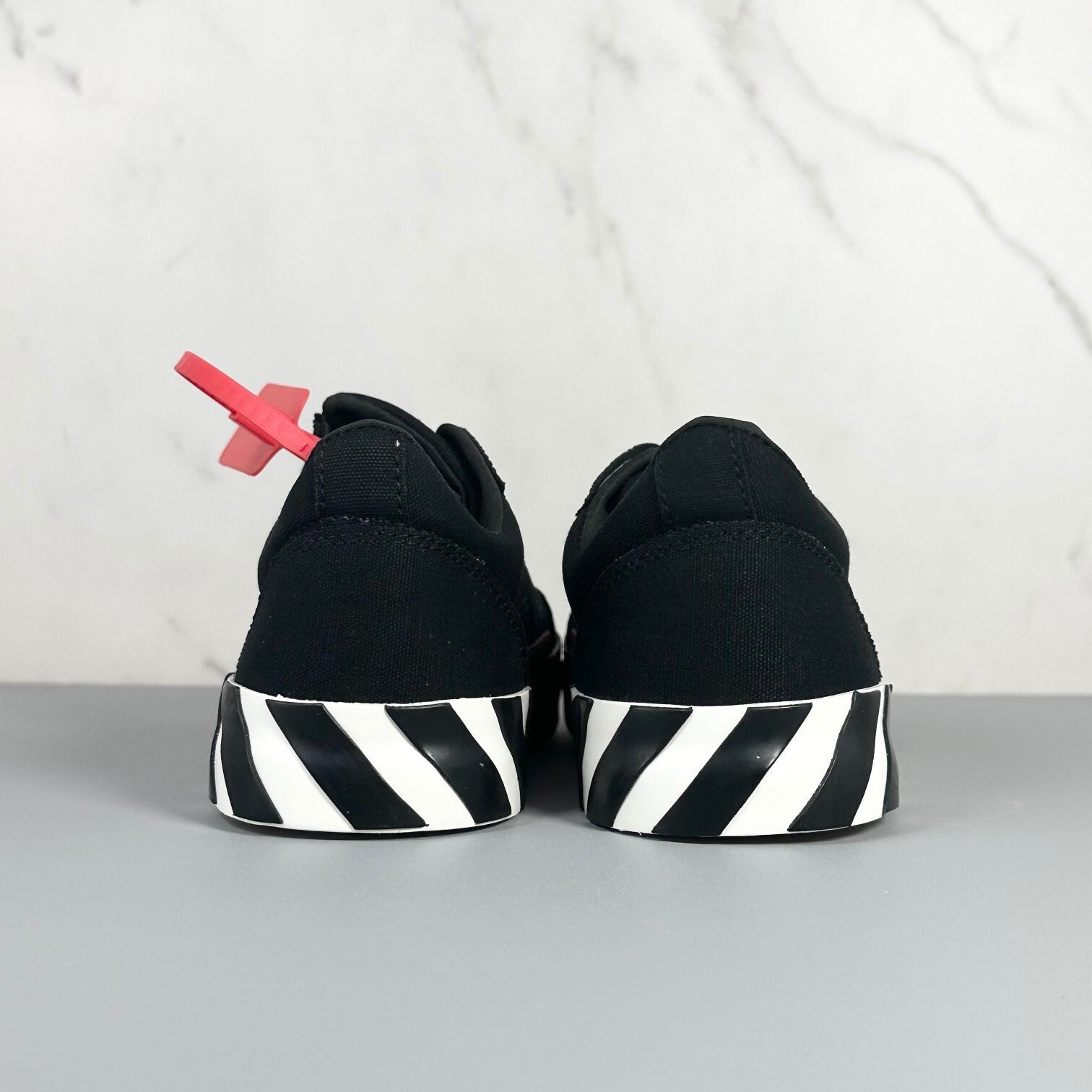 Off White Low Vulcanized