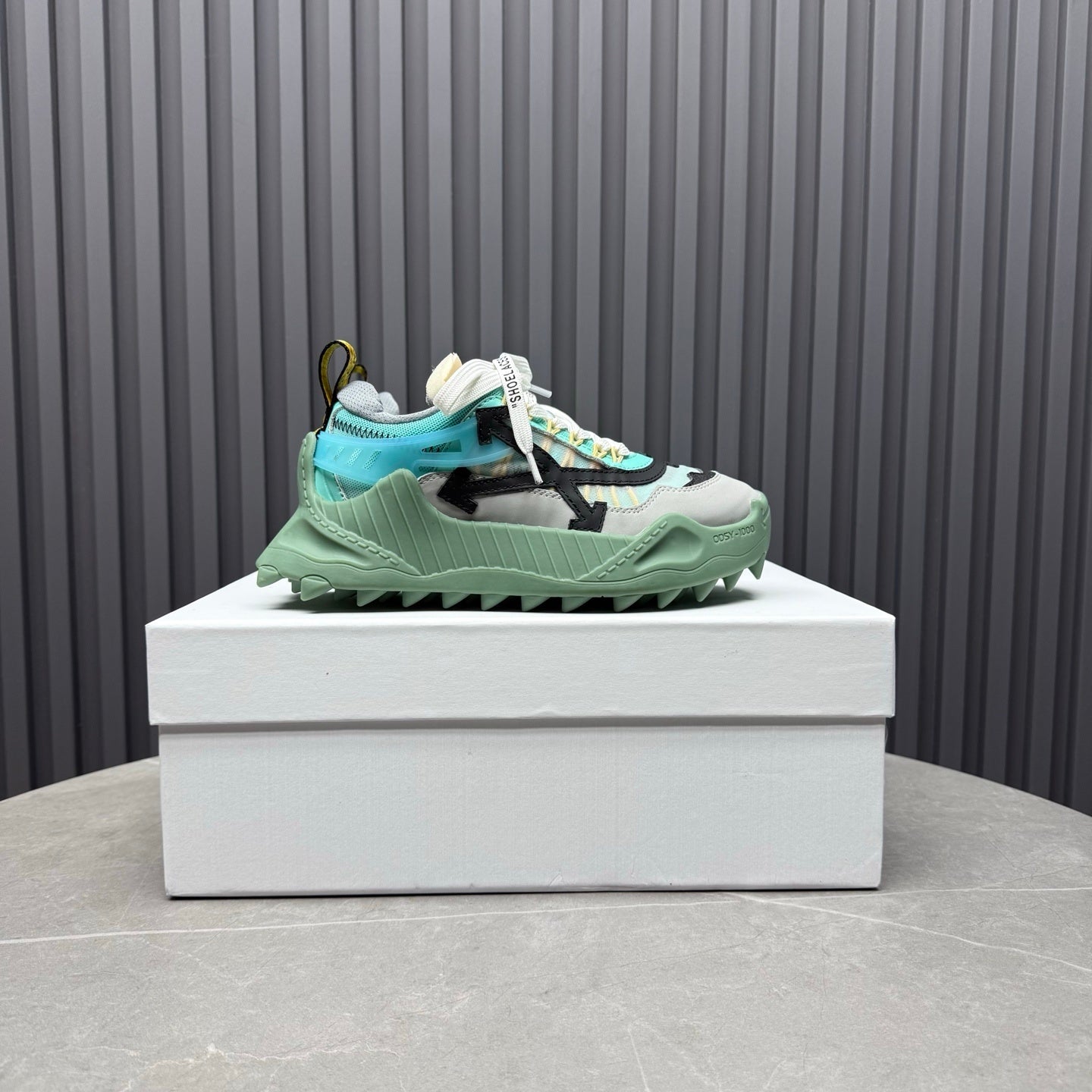 Off White 'ODSY-1000'