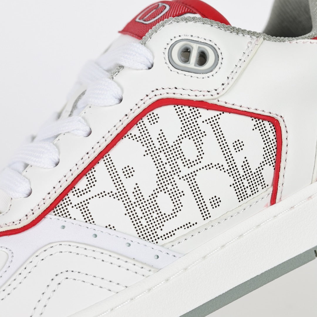 Dior B27 Uptown branco e vermelho - detalhe do painel e acabamento